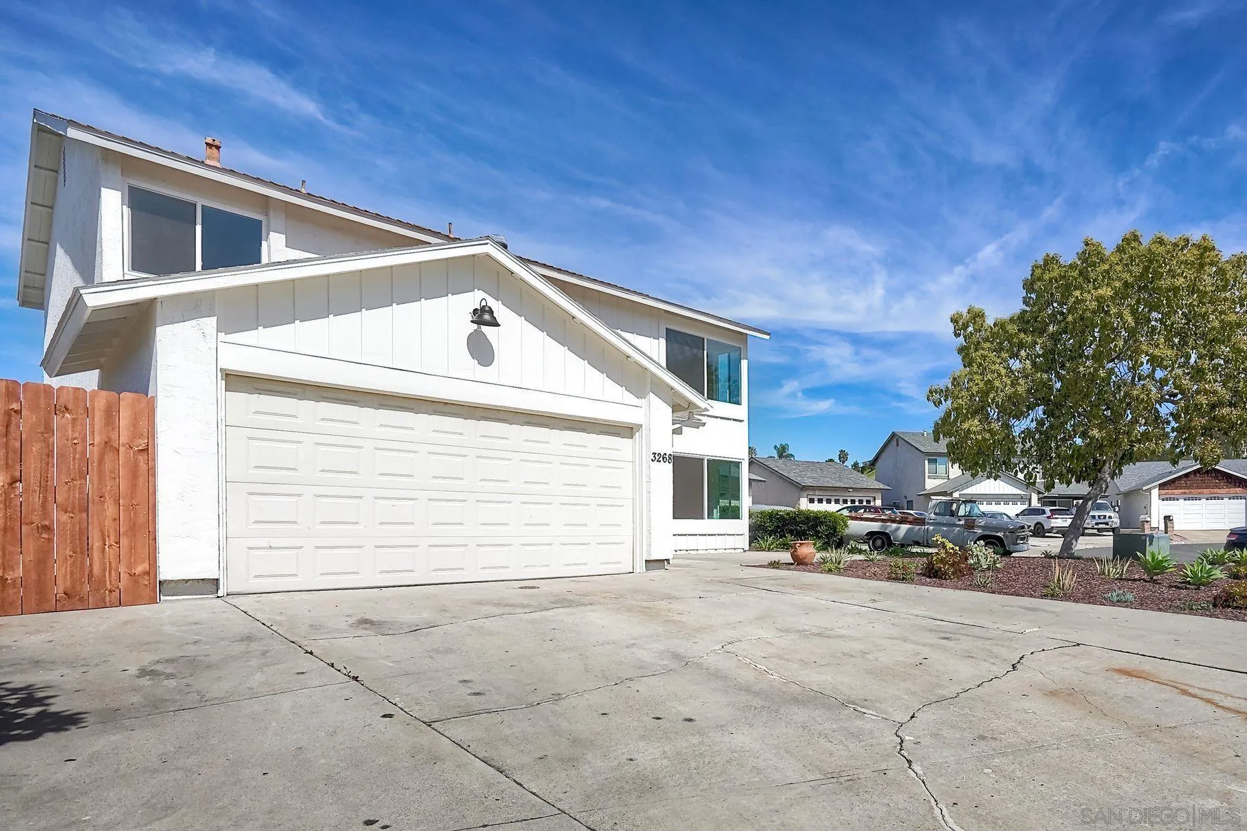 https://cdn.realtyfeed.com/cdn/127/260004019/6c3b30379c8090df7119dbc7f7644e5c.webp