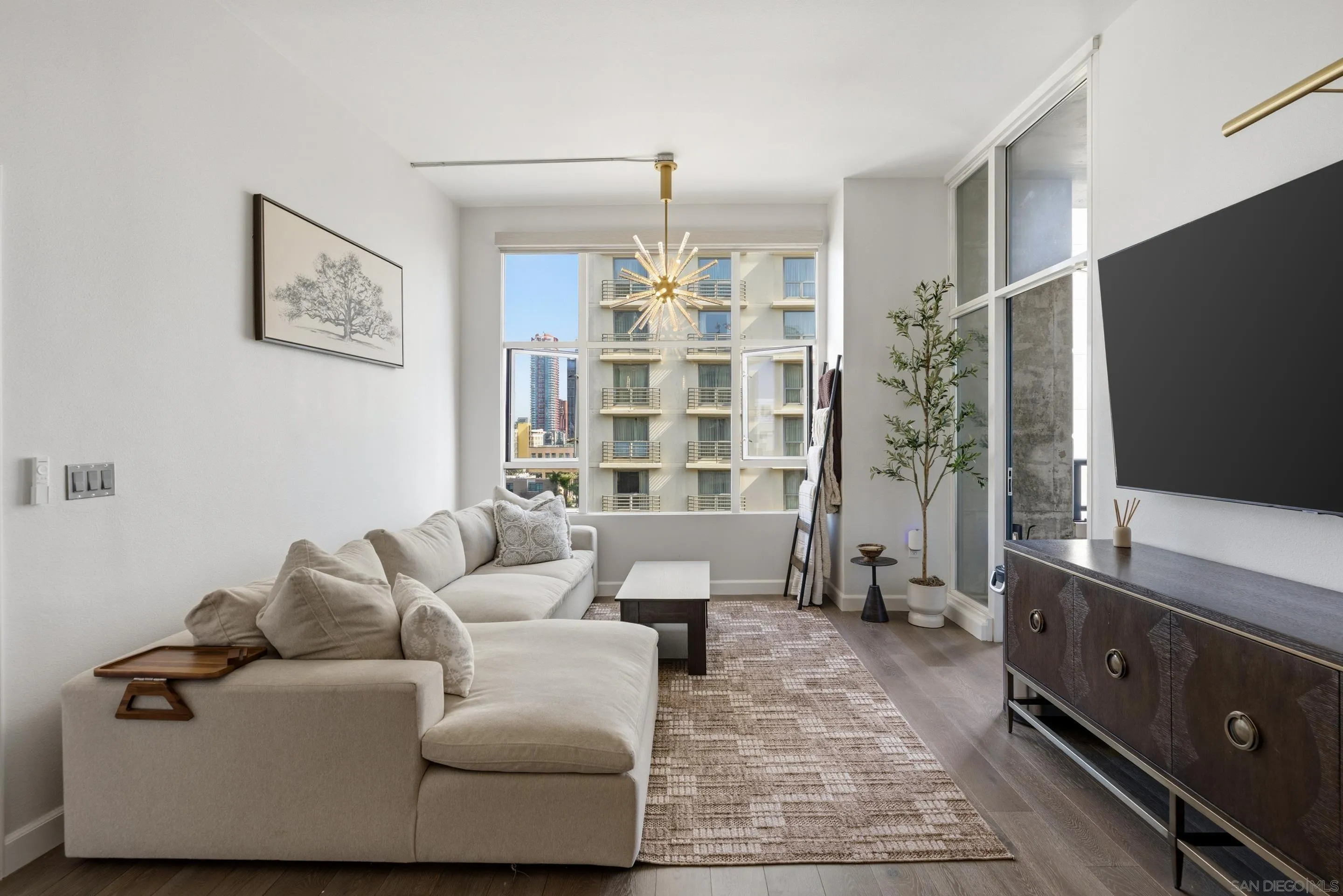 Photo #8: 260004023 Listing: Photo #8