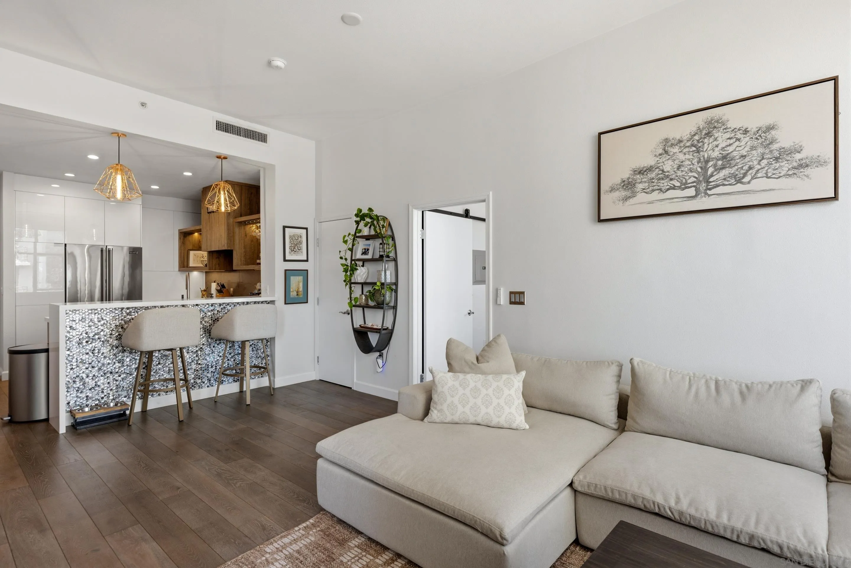 Photo #4: 260004023 Listing: Photo #4