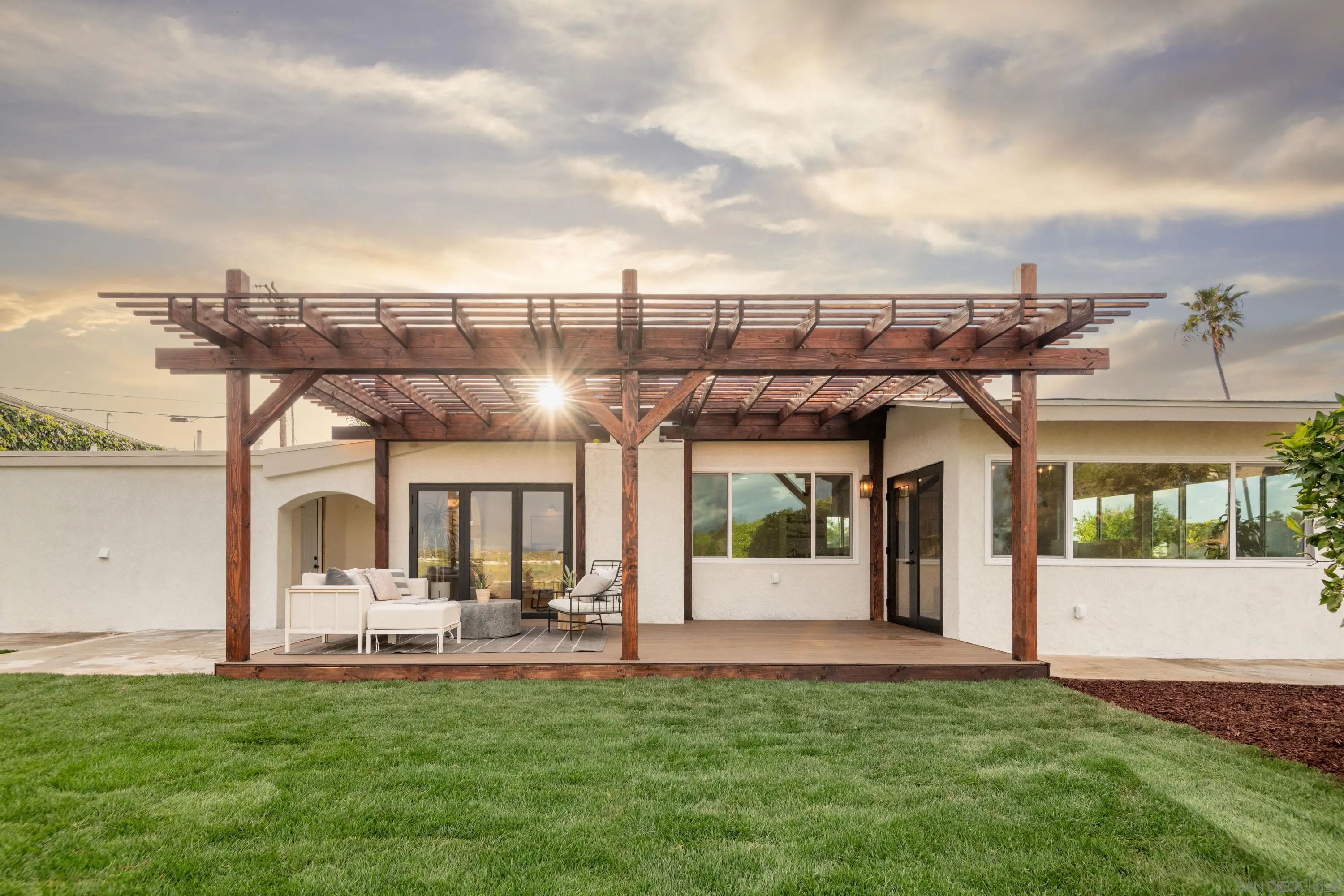 https://cdn.realtyfeed.com/cdn/127/260004030/7ed241ad4935bc78911a71013e4ee12c.webp