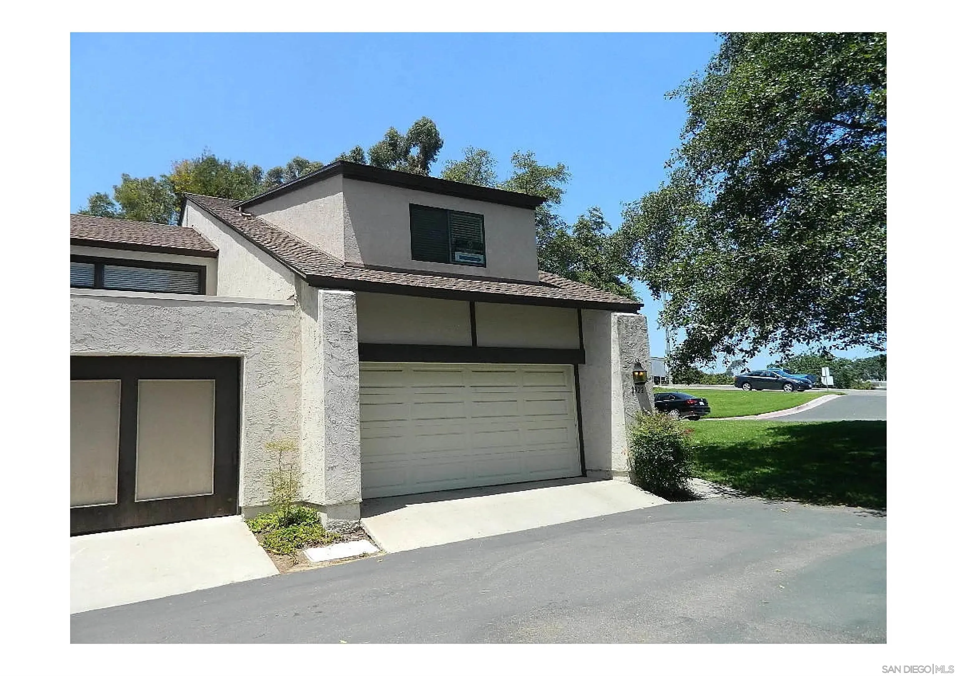 https://cdn.realtyfeed.com/cdn/127/260004038/3cdfa4018c79df2e00836c01c1d64513.webp