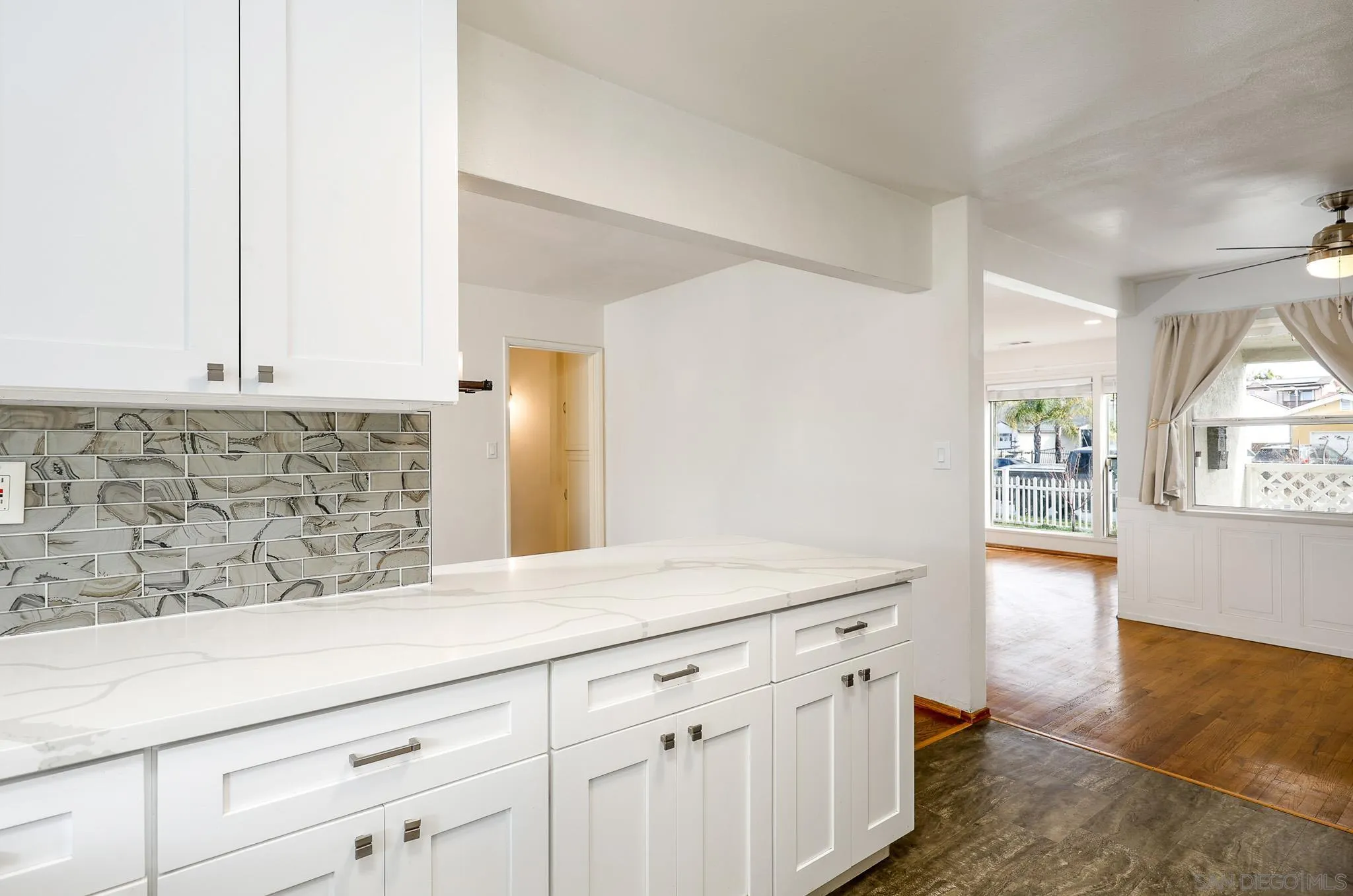 https://cdn.realtyfeed.com/cdn/127/260004041/627827a9863dad827af00582eff6eba6.webp