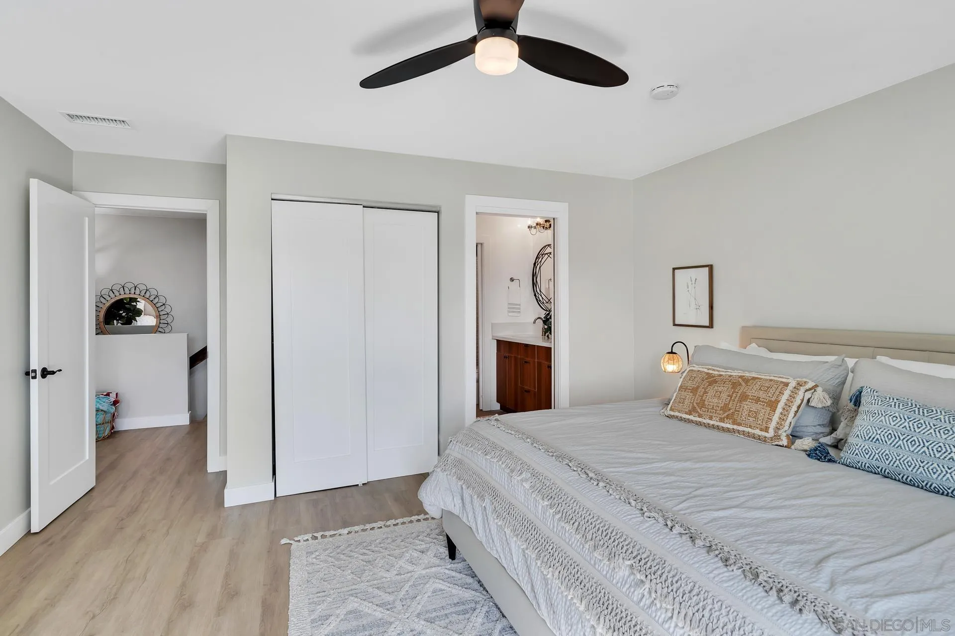 Photo #31: 260004045 Listing: Photo #31