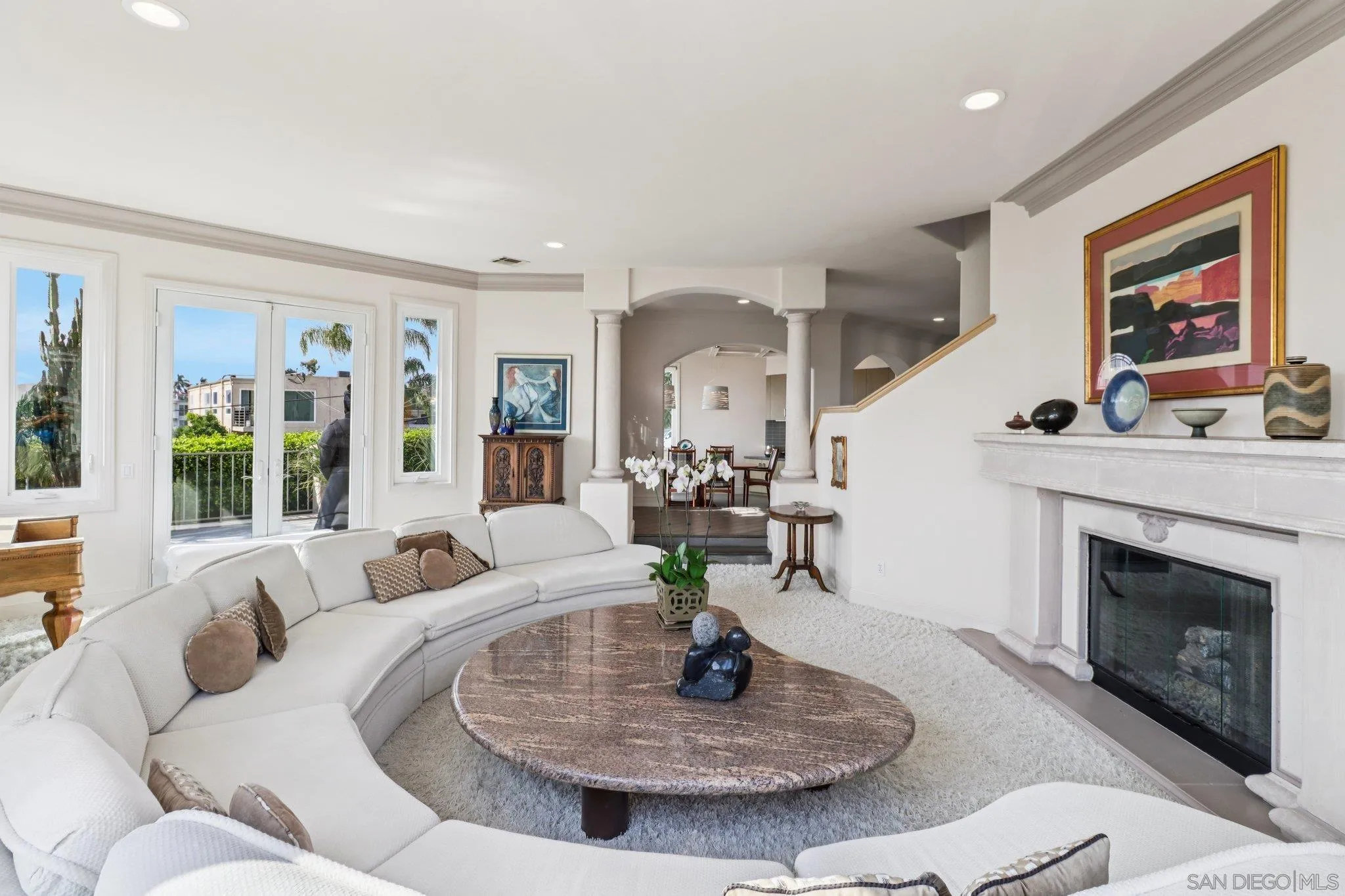 https://cdn.realtyfeed.com/cdn/127/260004046/c9b714a8738d8173e1da0d798abd6e73.webp