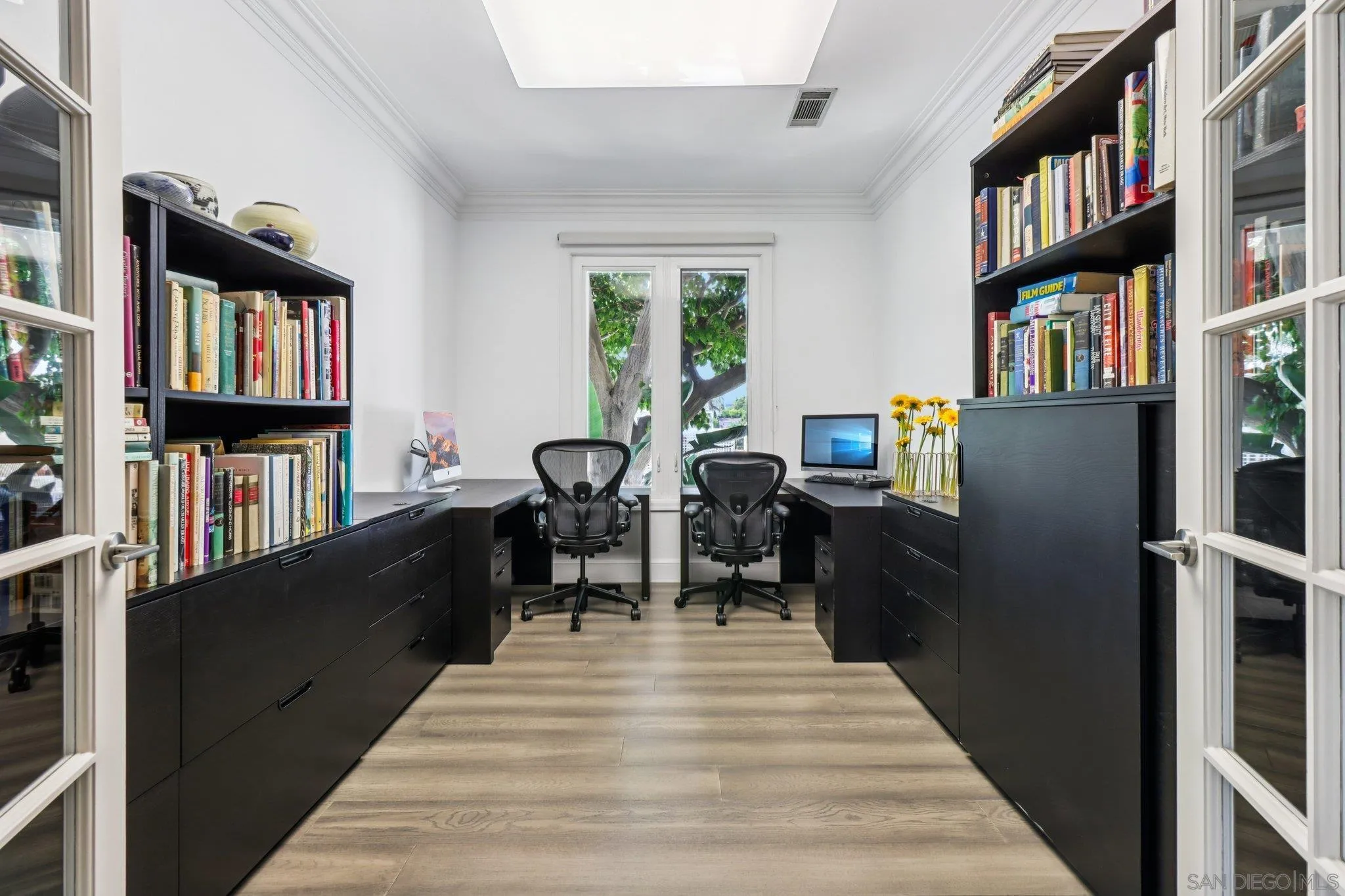 https://cdn.realtyfeed.com/cdn/127/260004046/cd51877e4d1d638a4042e307042e2a39.webp