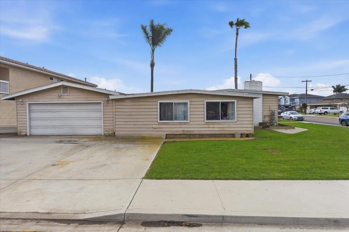 1053 Emory St, Imperial Beach, CA 91932 - Photo 5 of 20, Imperial Beach, CA