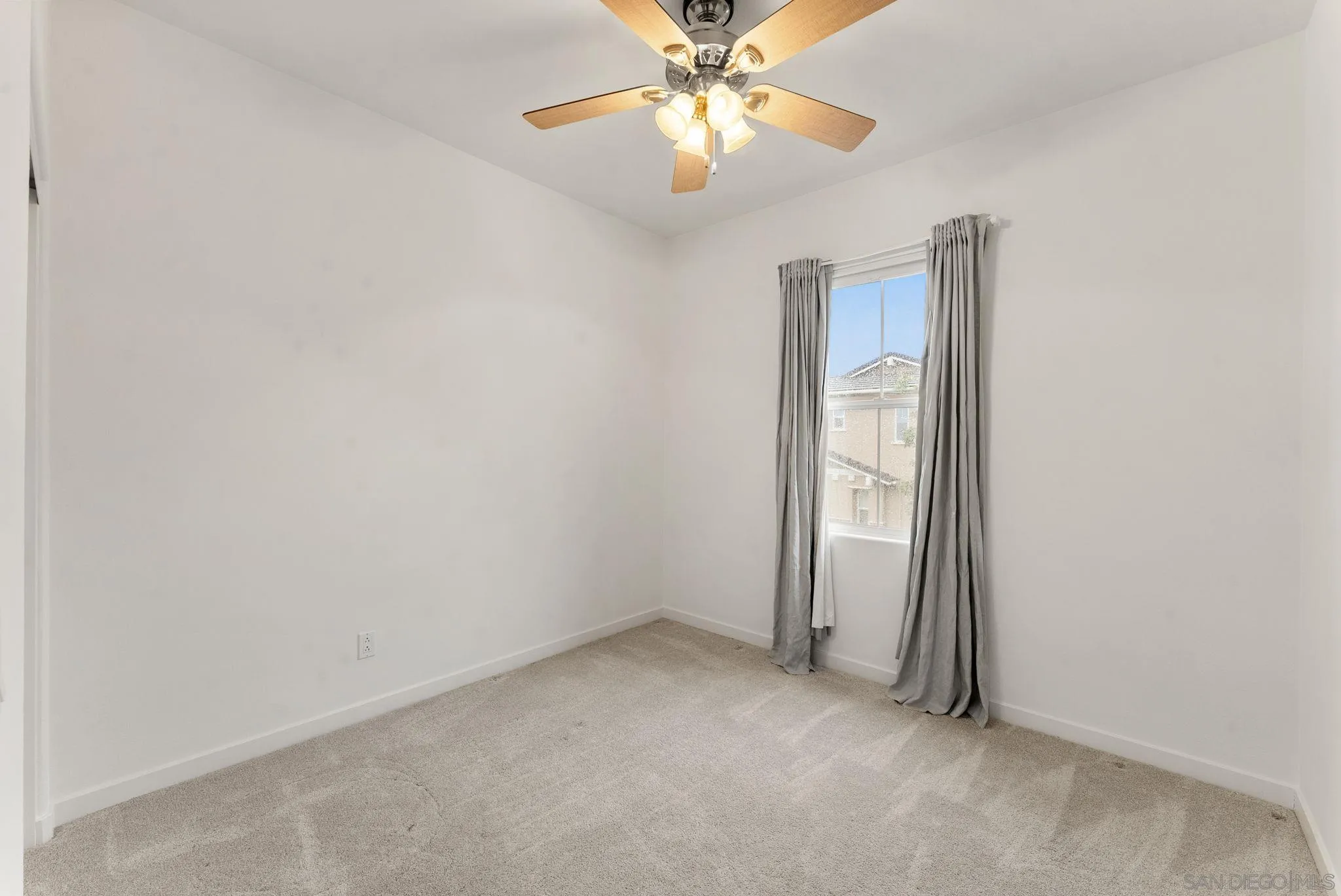https://cdn.realtyfeed.com/cdn/127/260004051/8b401c515ab39b260428f9c1224073d7.webp
