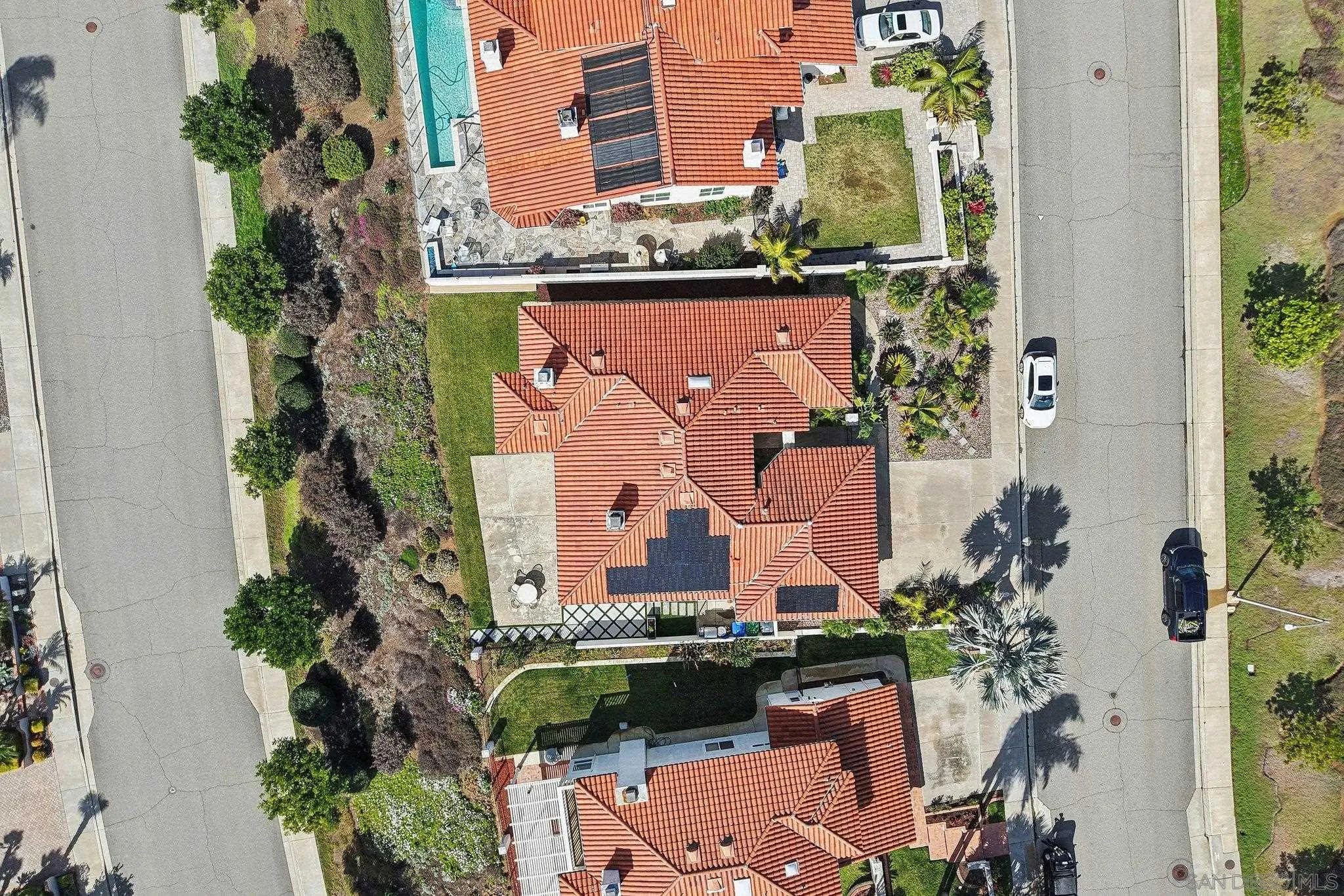 https://cdn.realtyfeed.com/cdn/127/260004065/148eb83200d8e5747aac8b26b1a24409.webp