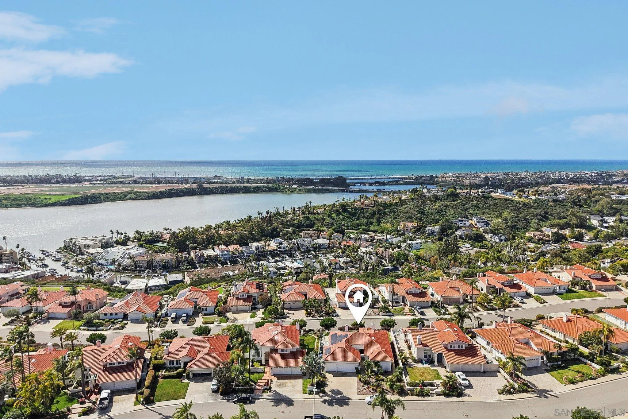 https://cdn.realtyfeed.com/cdn/127/260004065/5df1ed95516471c1cb436a24ed177690.webp
