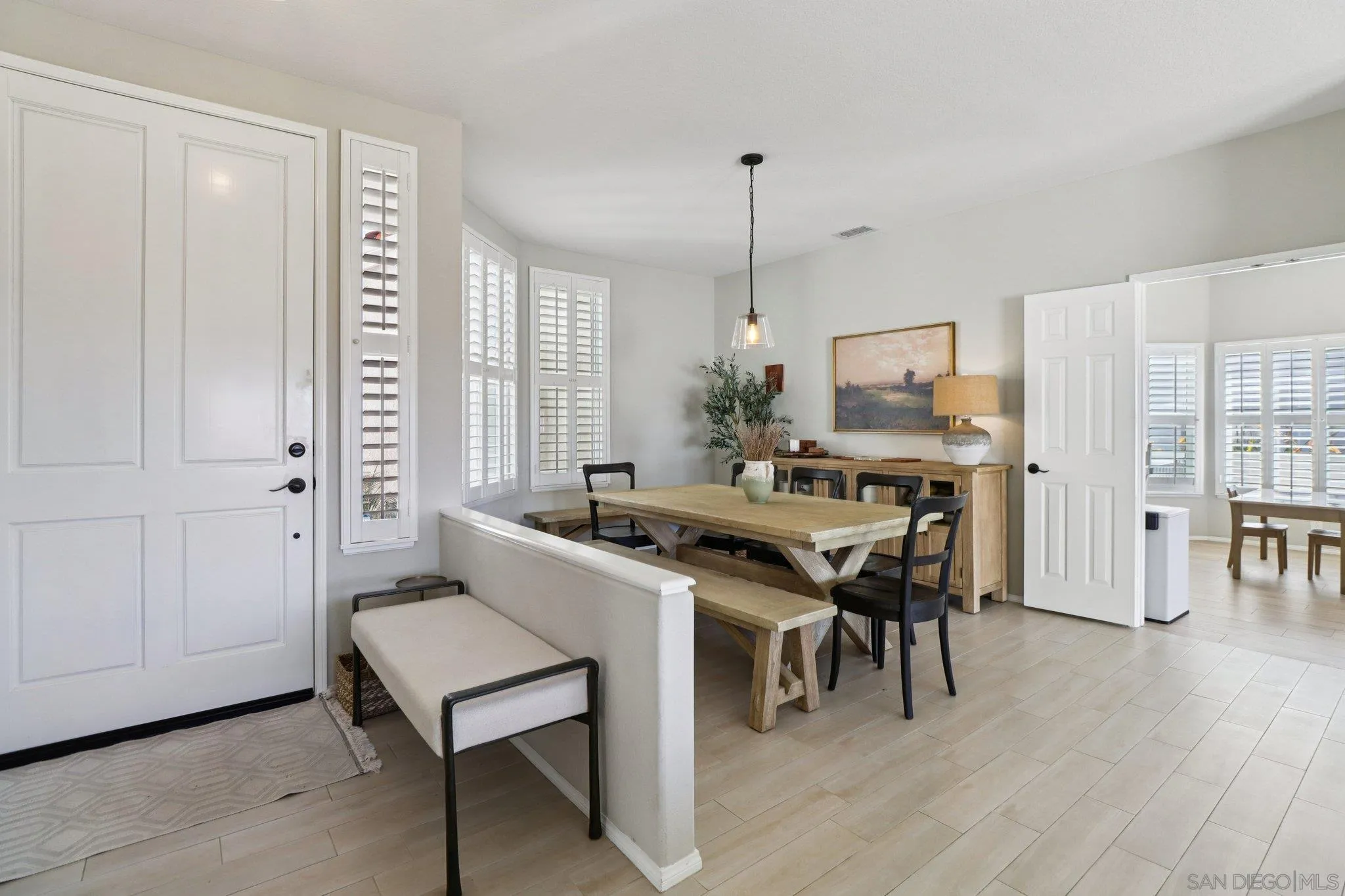 https://cdn.realtyfeed.com/cdn/127/260004065/dec958d016419b8414991f8c74b1bceb.webp