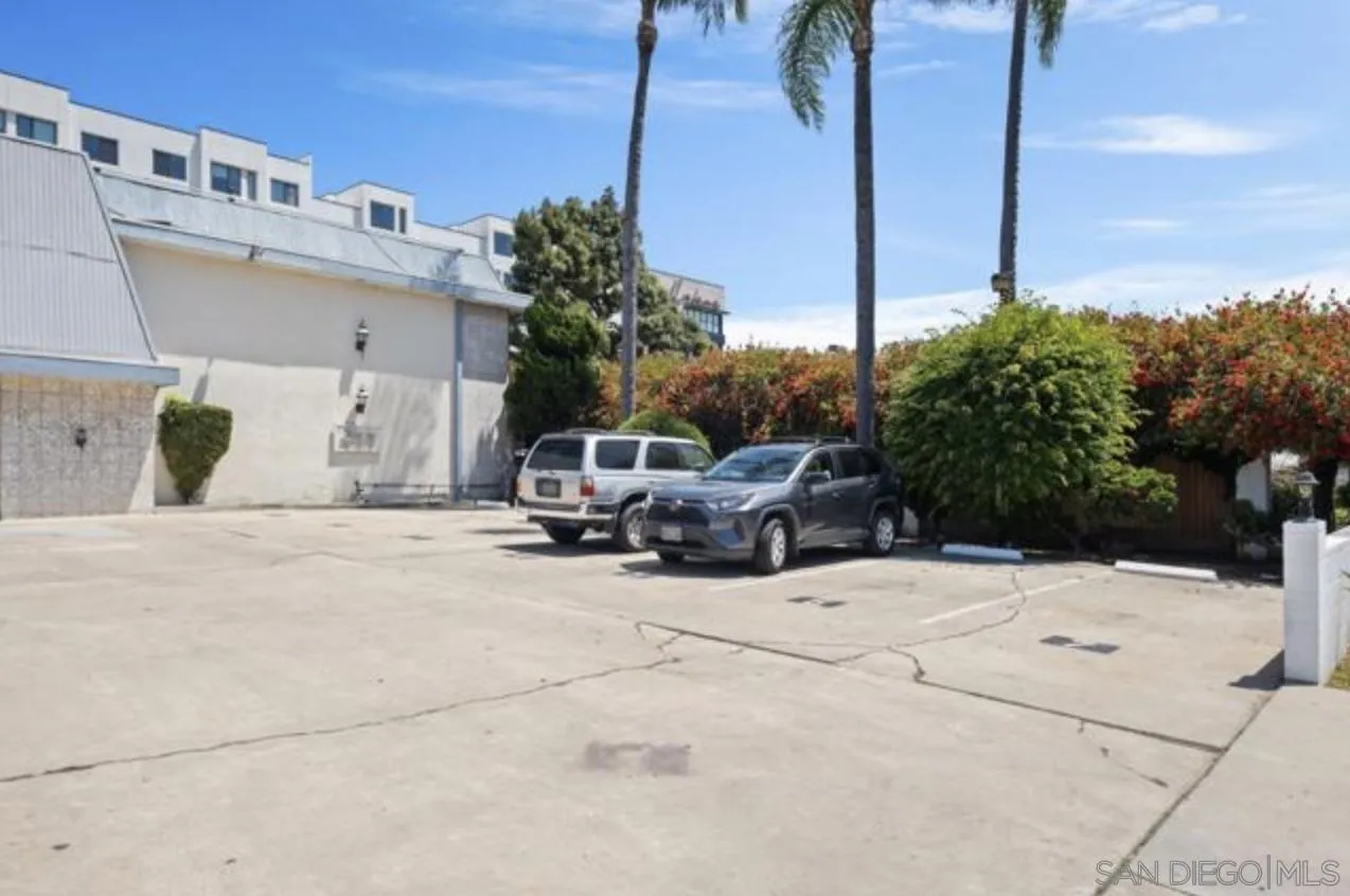 https://cdn.realtyfeed.com/cdn/127/260004067/921438998116204cdaf6fd9ff2b21edf.webp