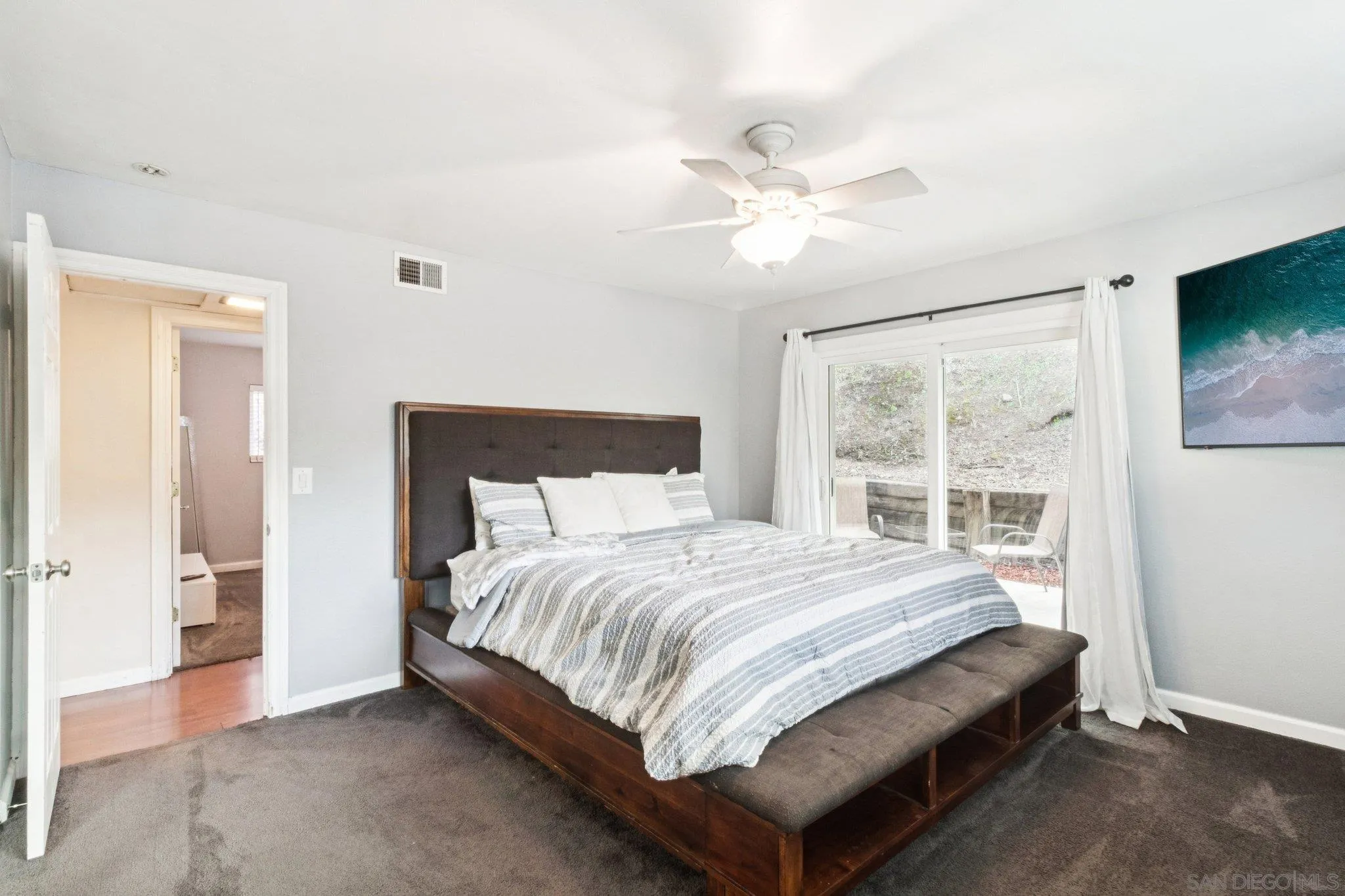 https://cdn.realtyfeed.com/cdn/127/260004068/590e692cd93c6223f3f965b469c13076.webp