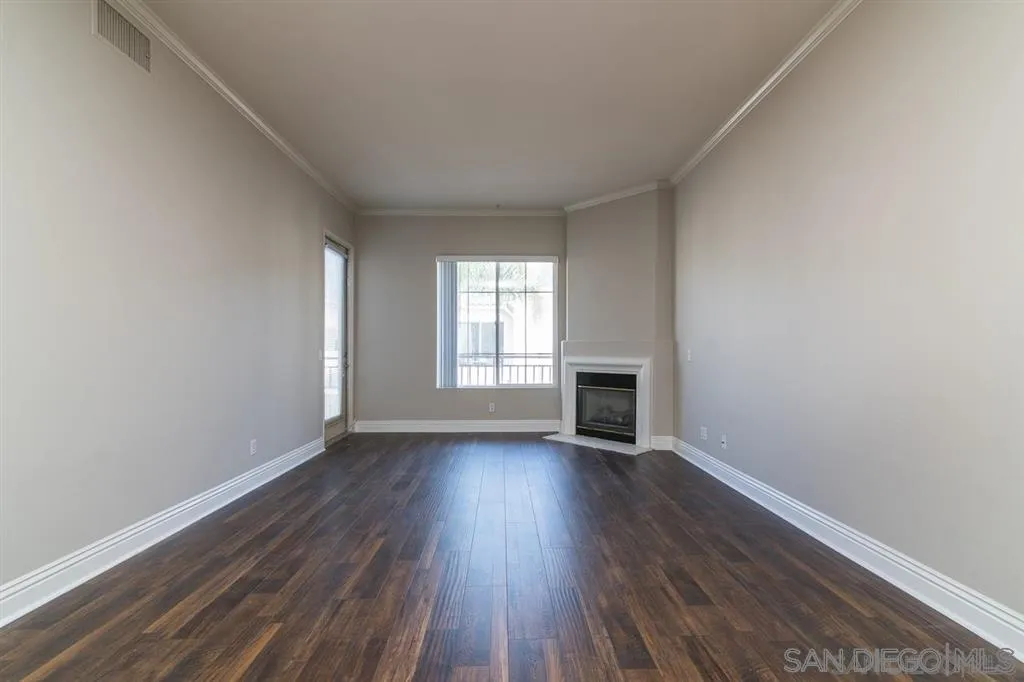 12368 Carmel Country Rd Unit 304, San Diego, CA 92130 - Photo 5 of 19, San Diego, CA