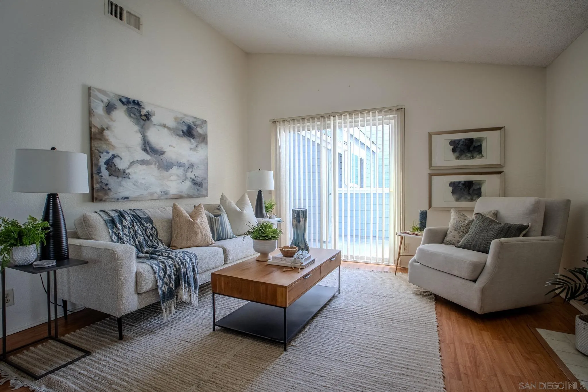 Photo #3: 260004074 Listing: Photo #3