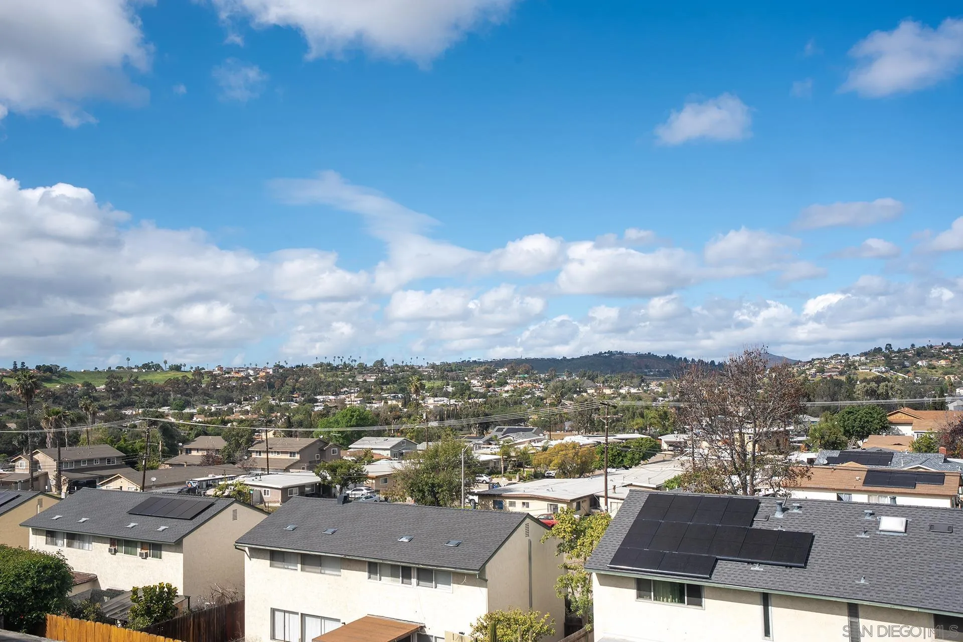 https://cdn.realtyfeed.com/cdn/127/260004077/3e092440586714767dc744e5b6e37e16.webp