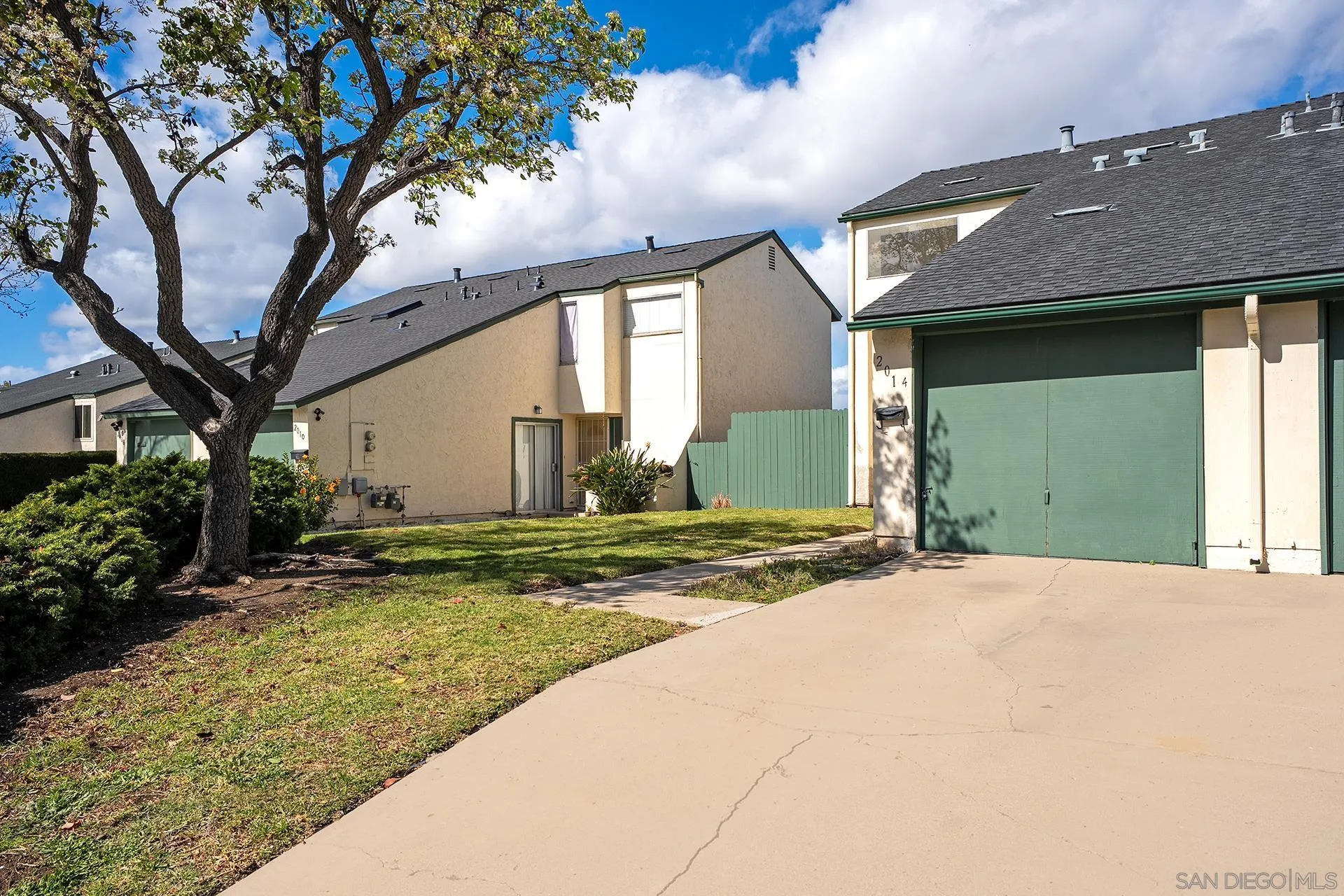 2014 Terraspiro Ave, Spring Valley, CA 91977