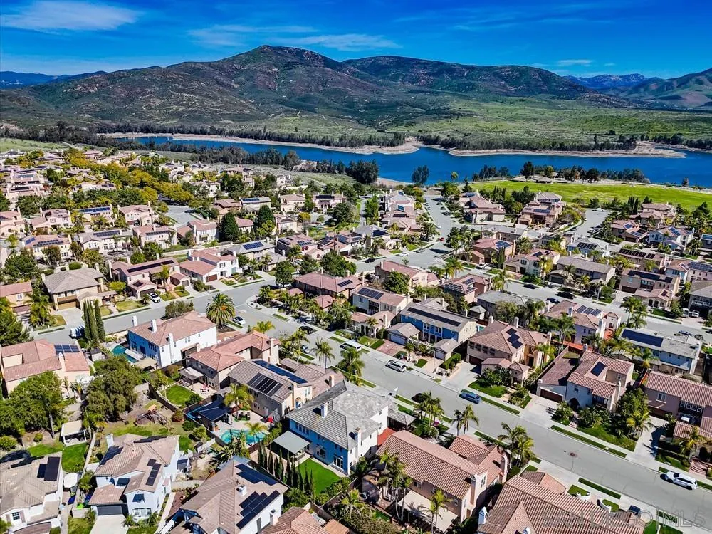 https://cdn.realtyfeed.com/cdn/127/260004085/022c2d59405e8454fa025aed08747408.webp