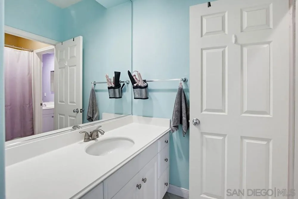 https://cdn.realtyfeed.com/cdn/127/260004085/503257d09eb41a680de23ba2cf6c84e4.webp