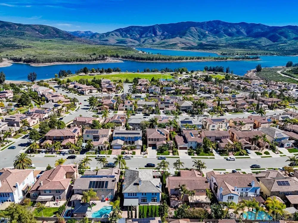 https://cdn.realtyfeed.com/cdn/127/260004085/9ea4ba15018d99560e5edd4d48370d94.webp