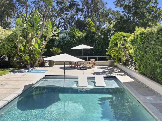 1515 EL CAMINO DEL TEATRO, LA JOLLA, CA 92037  Photo 18