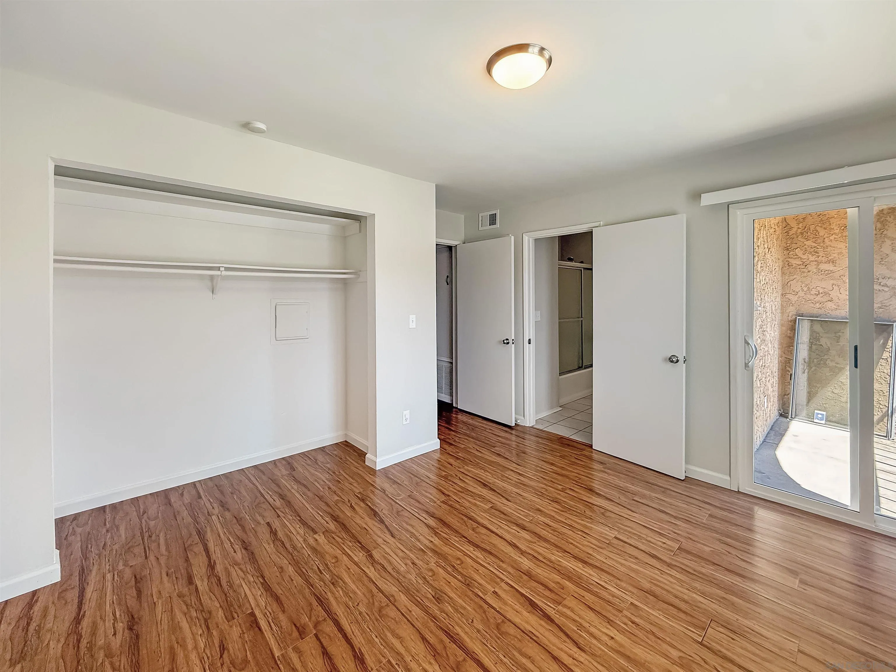 Photo #8: 260004097 Listing: Photo #8