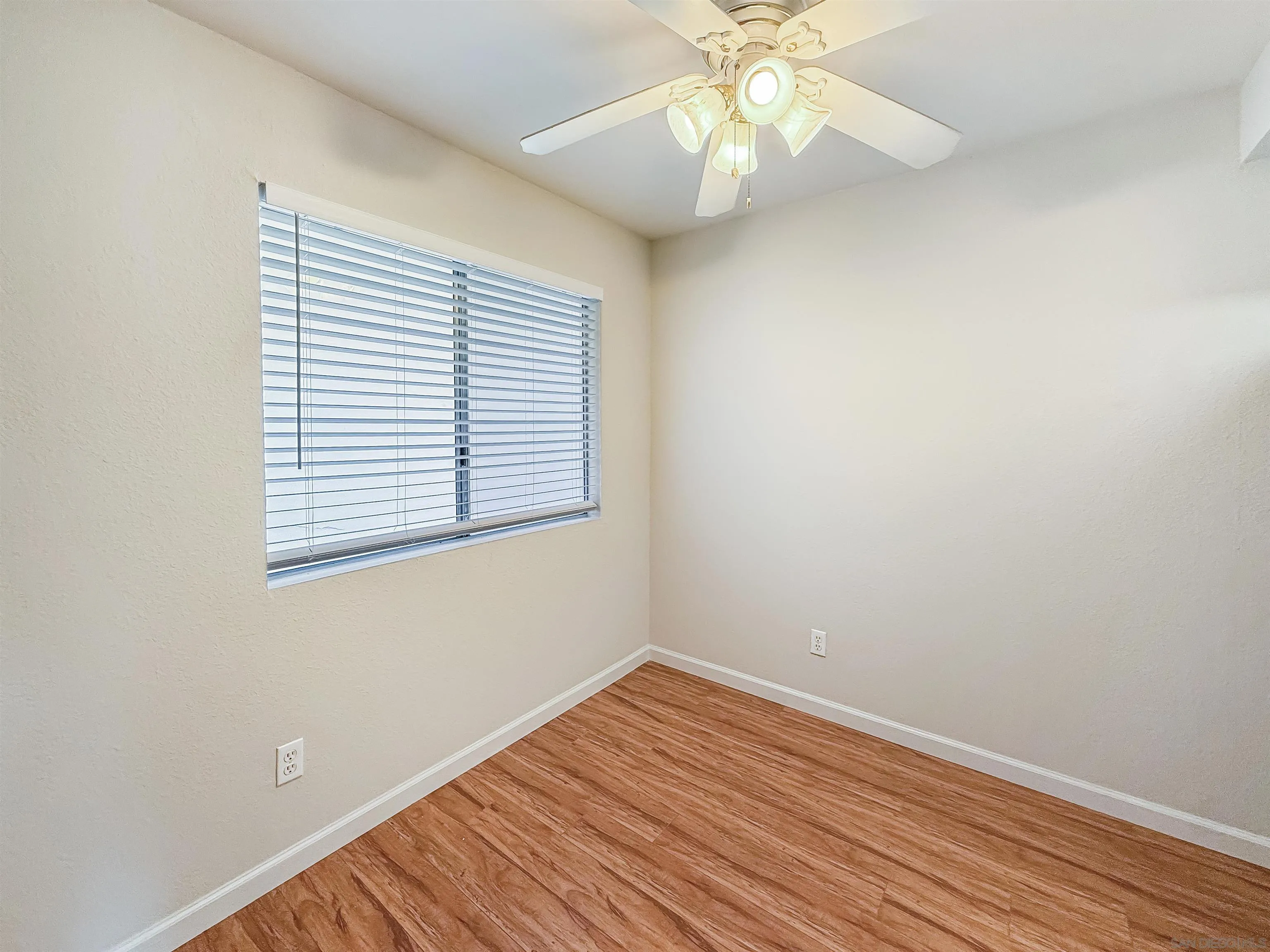 Photo #5: 260004097 Listing: Photo #5