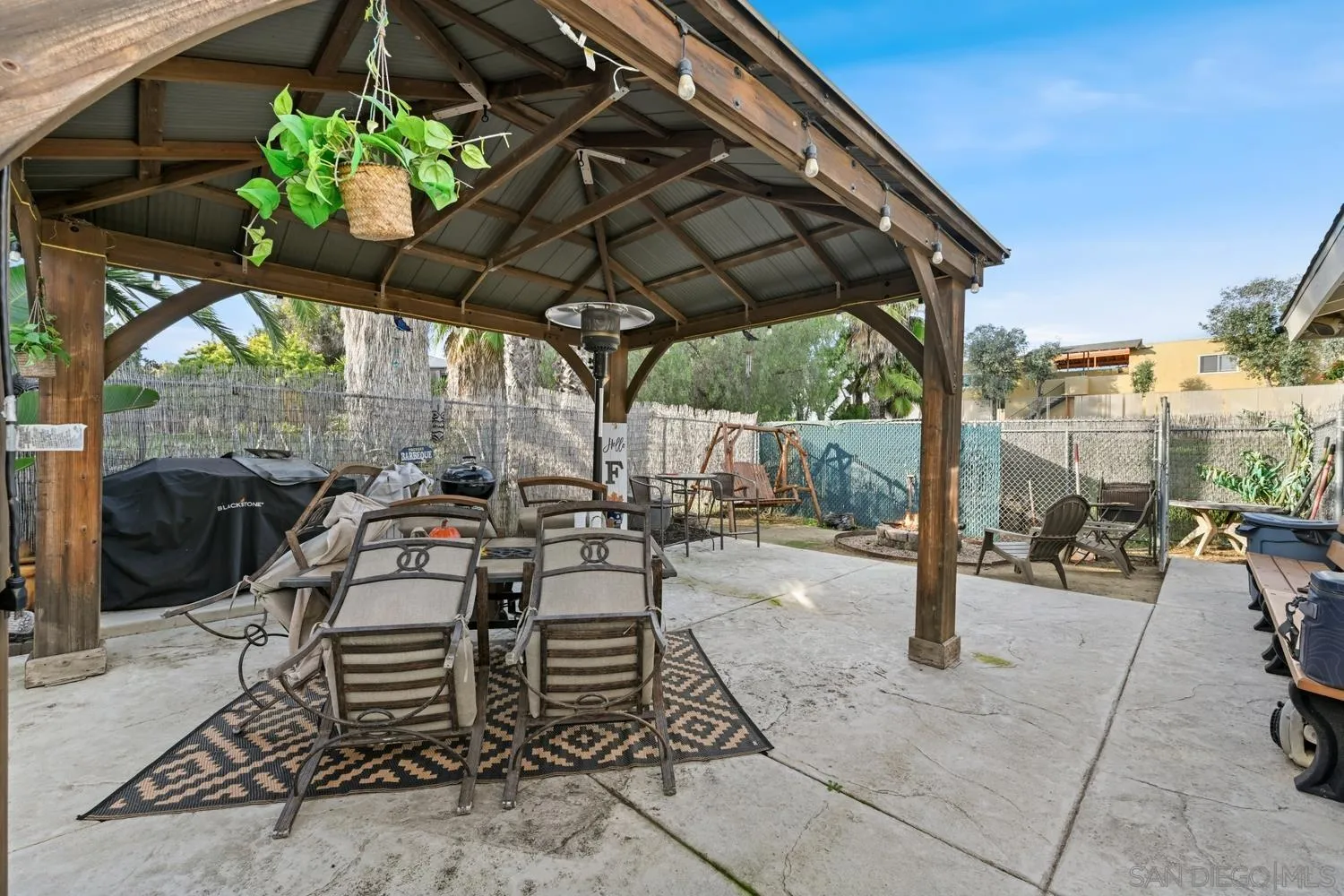 https://cdn.realtyfeed.com/cdn/127/2600041/316c6b645547ce1918a53a23dd3313f7.webp