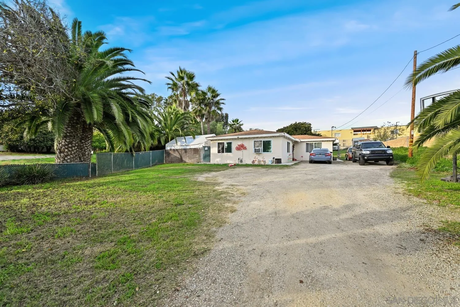 https://cdn.realtyfeed.com/cdn/127/2600041/a70708111b7a51b881160a07a134ec9c.webp