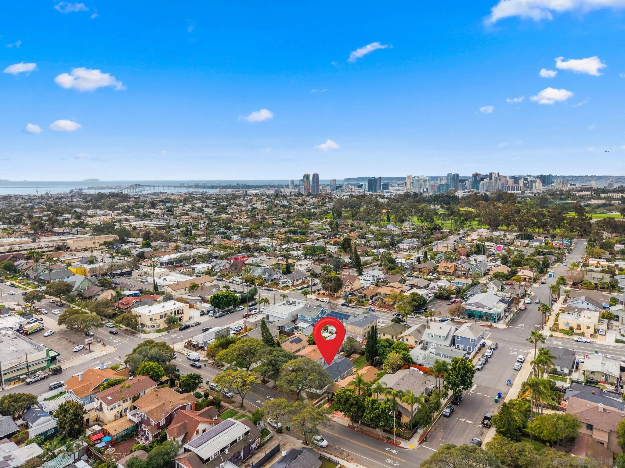 https://cdn.realtyfeed.com/cdn/127/260004100/102d51f184b721a982cdcffd69025809.webp