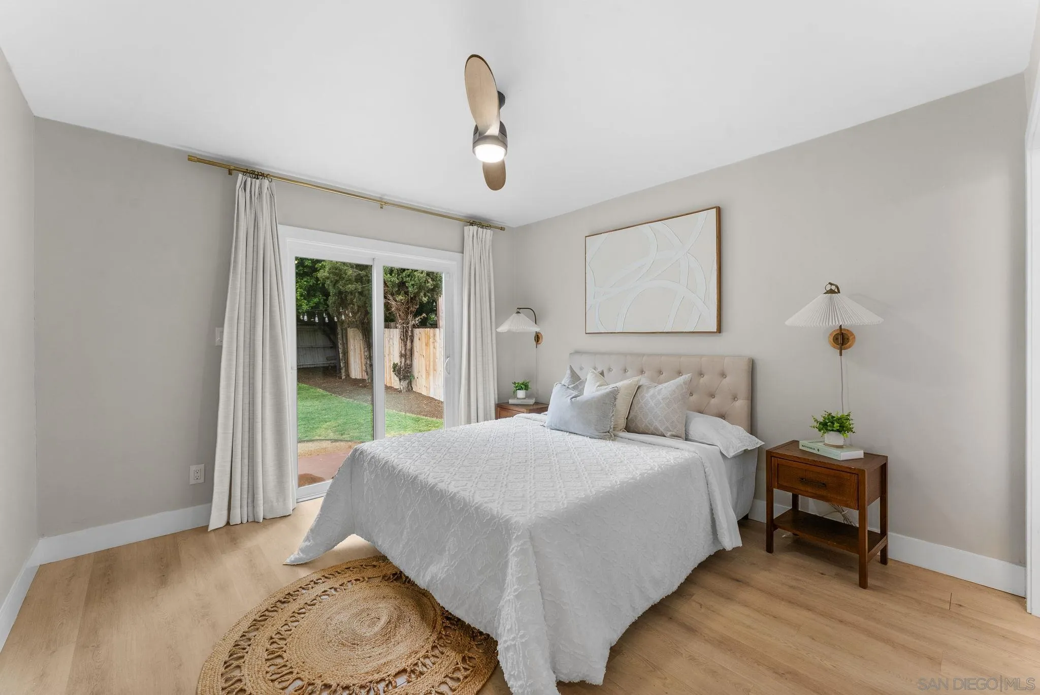 https://cdn.realtyfeed.com/cdn/127/260004100/b7be2d8ad3fdb04805e81de44f610776.webp