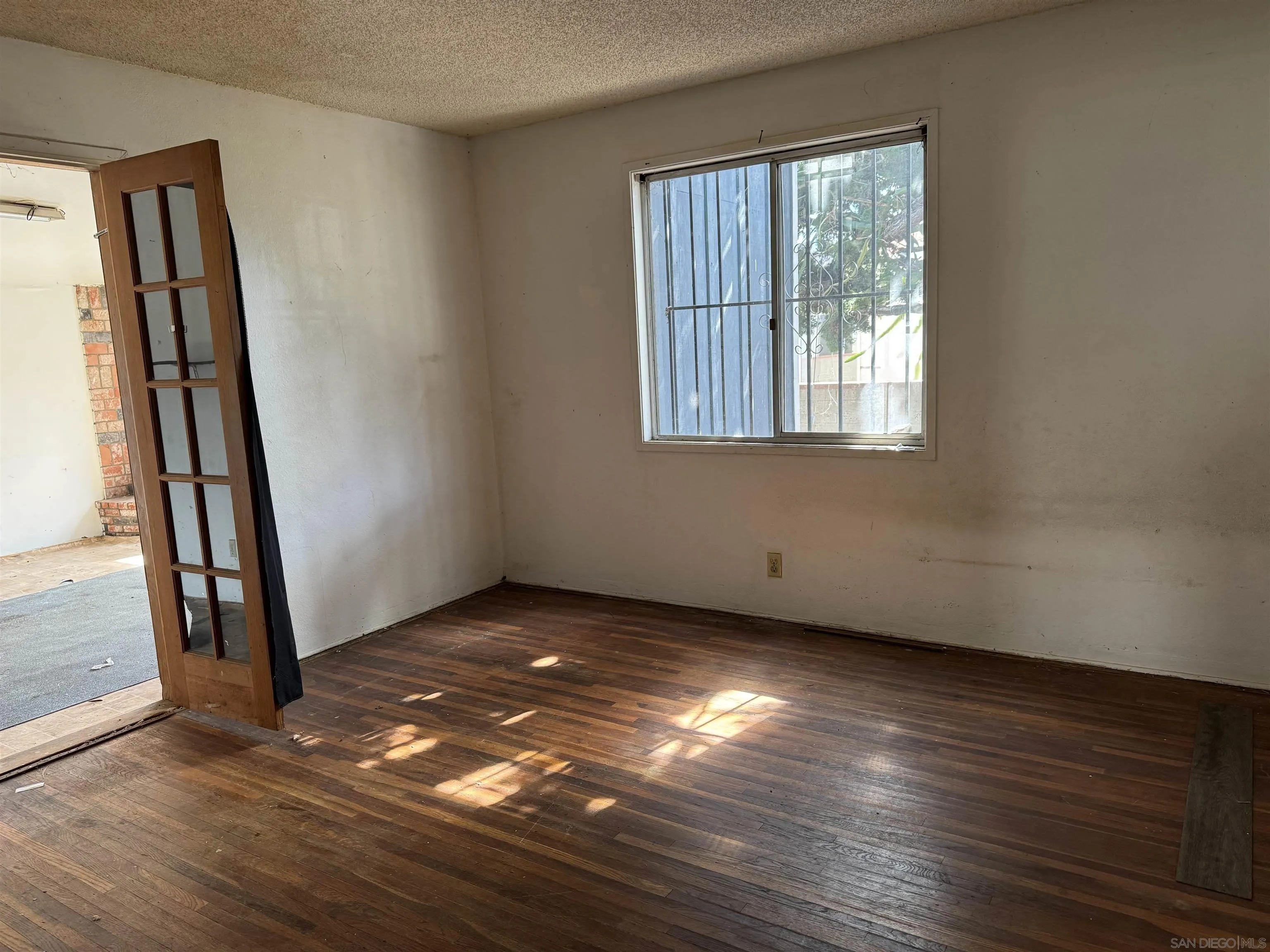 https://cdn.realtyfeed.com/cdn/127/260004103/3fb02f816e58ec501ed41c82b5177991.webp