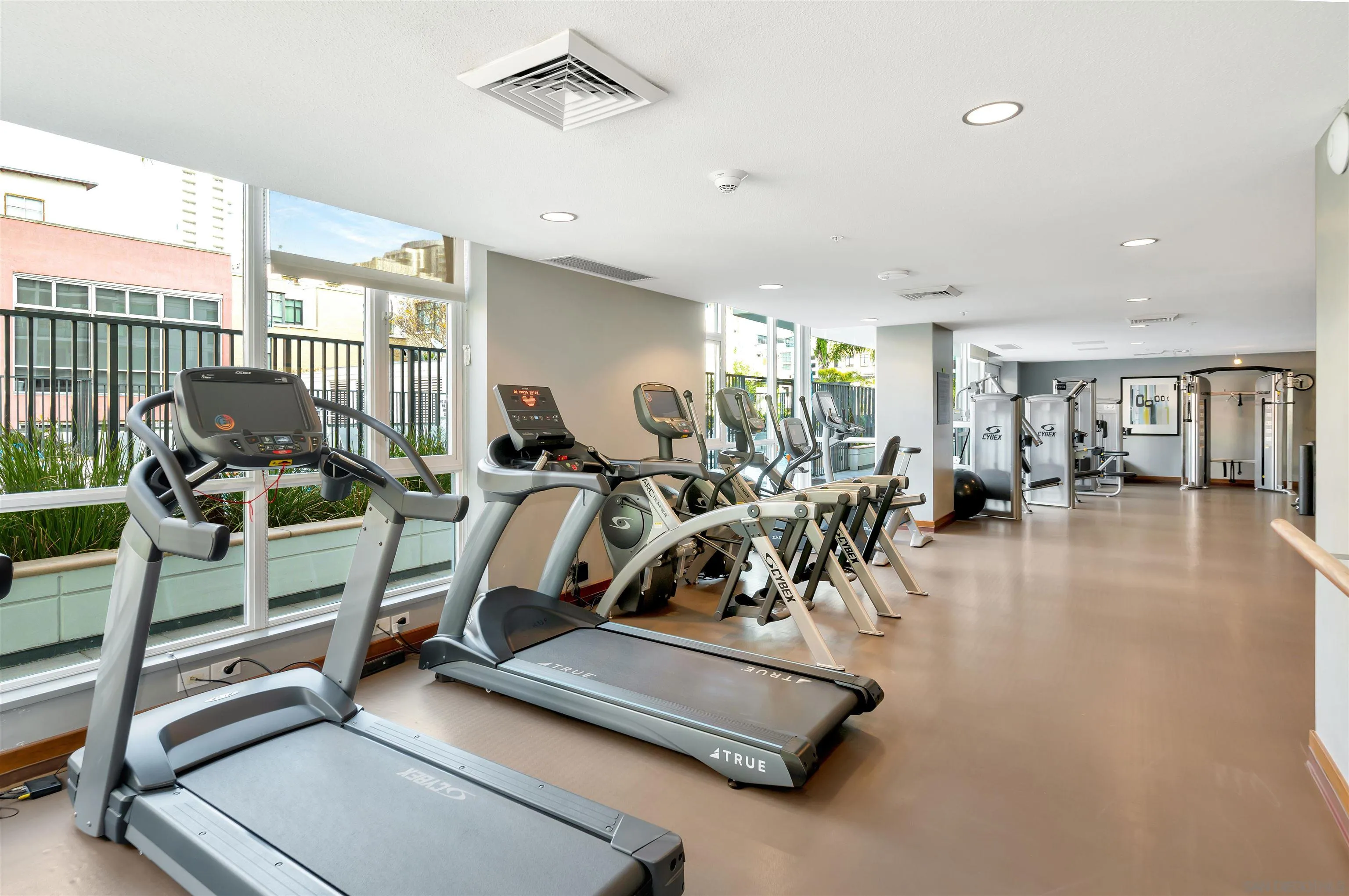 Photo #27: 260004104 Listing: Photo #27