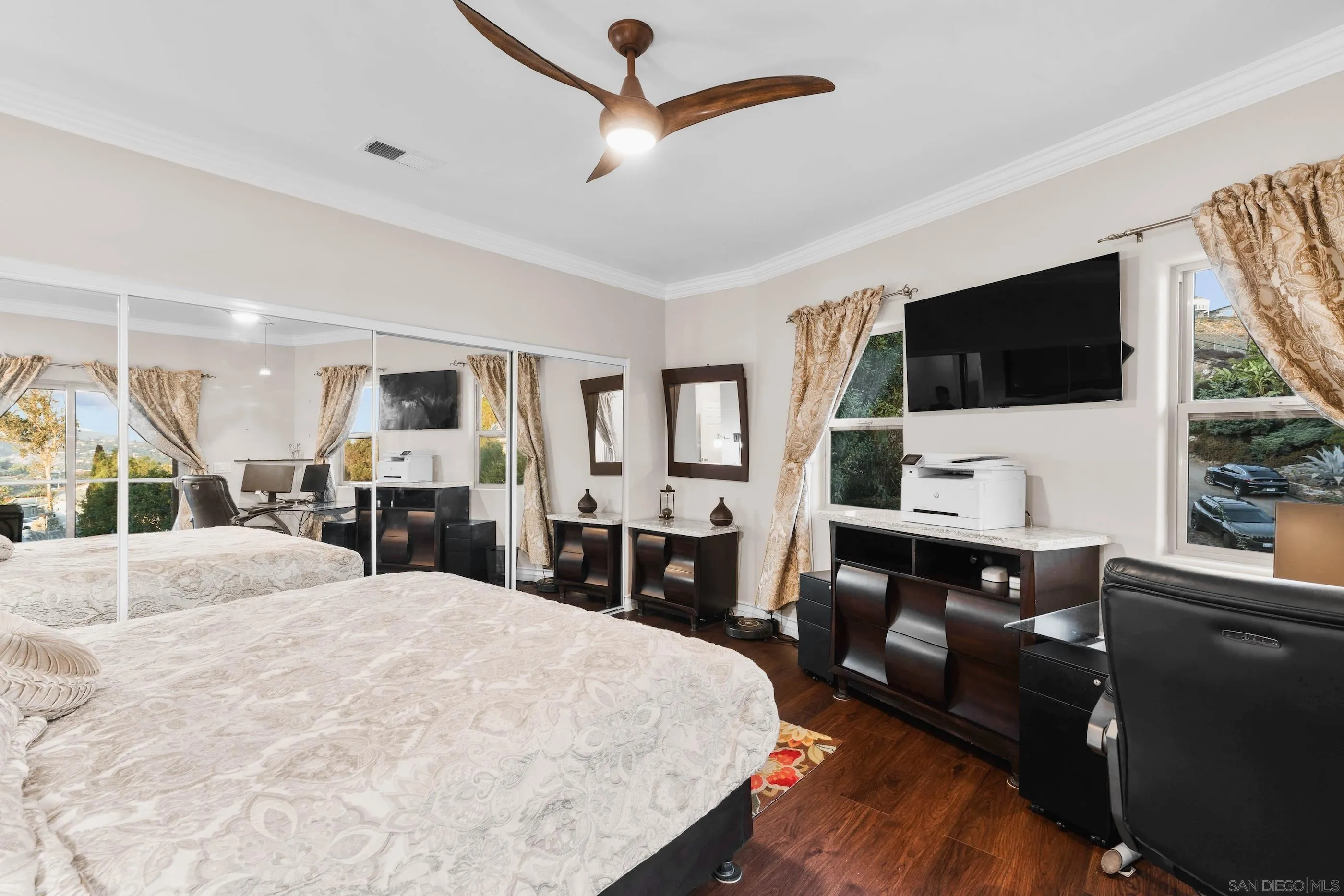 https://cdn.realtyfeed.com/cdn/127/260004106/3b4ccf8a44318100c18952bc51bf5667.webp