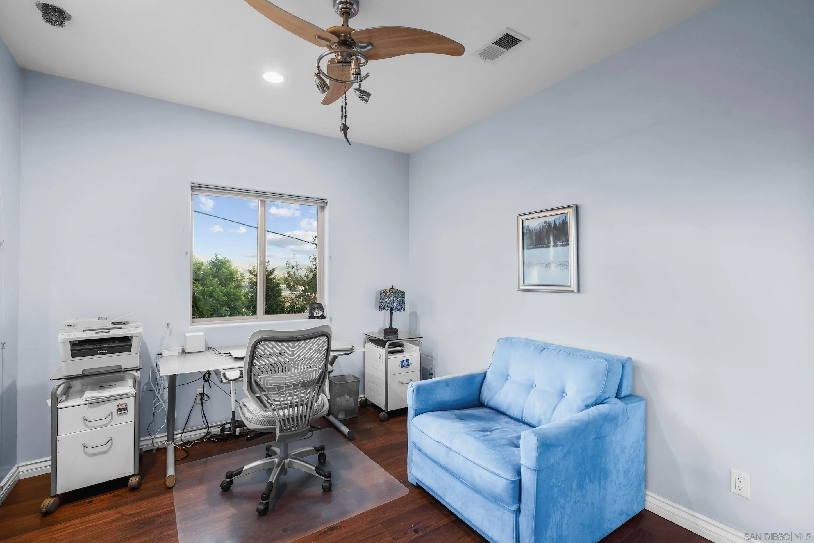 https://cdn.realtyfeed.com/cdn/127/260004106/998f0727e509b8c8adf7689e275e5705.webp