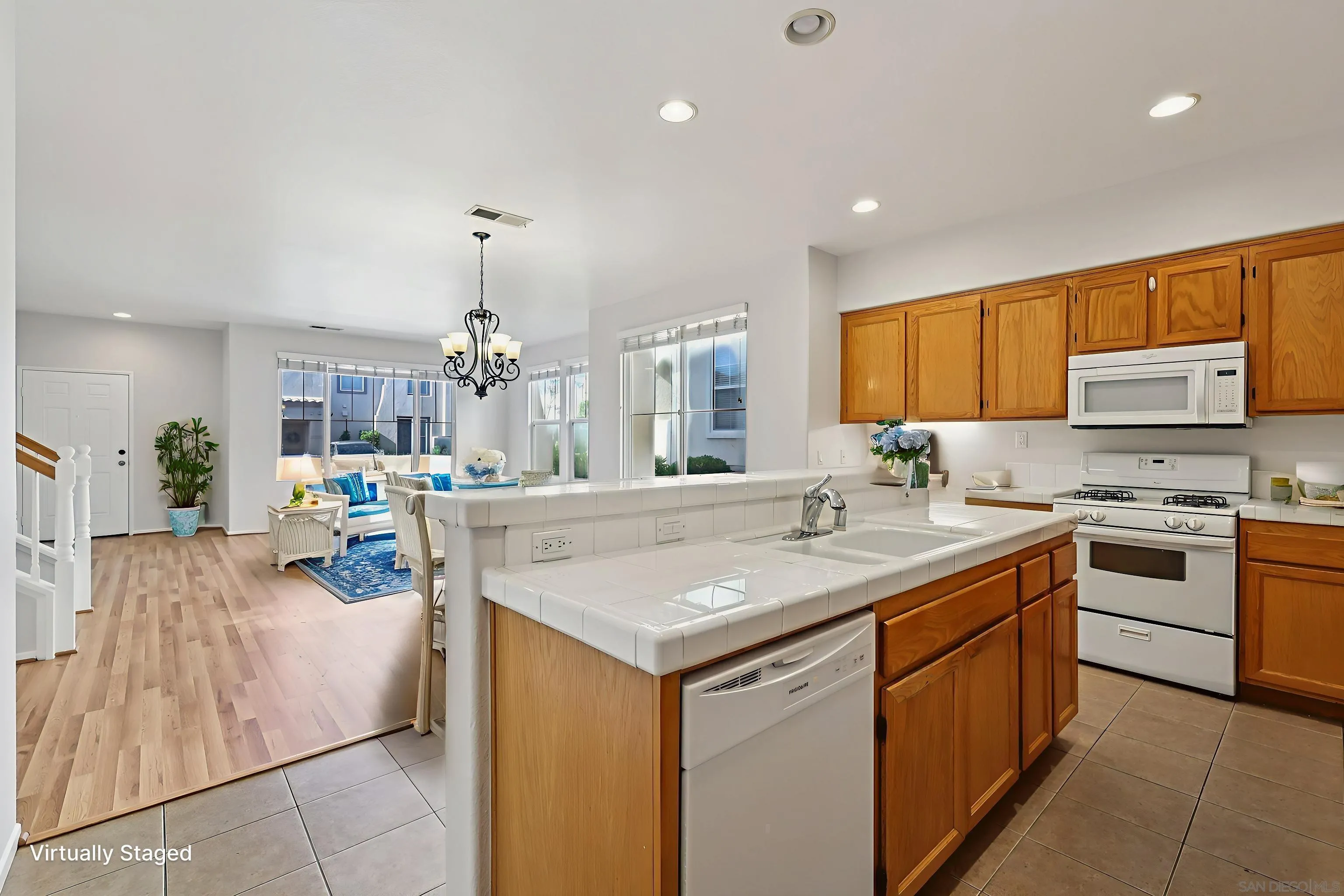 Photo #21: 260004111 Listing: Photo #21