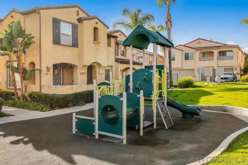 Photo #42: 260004111 Listing: Photo #42