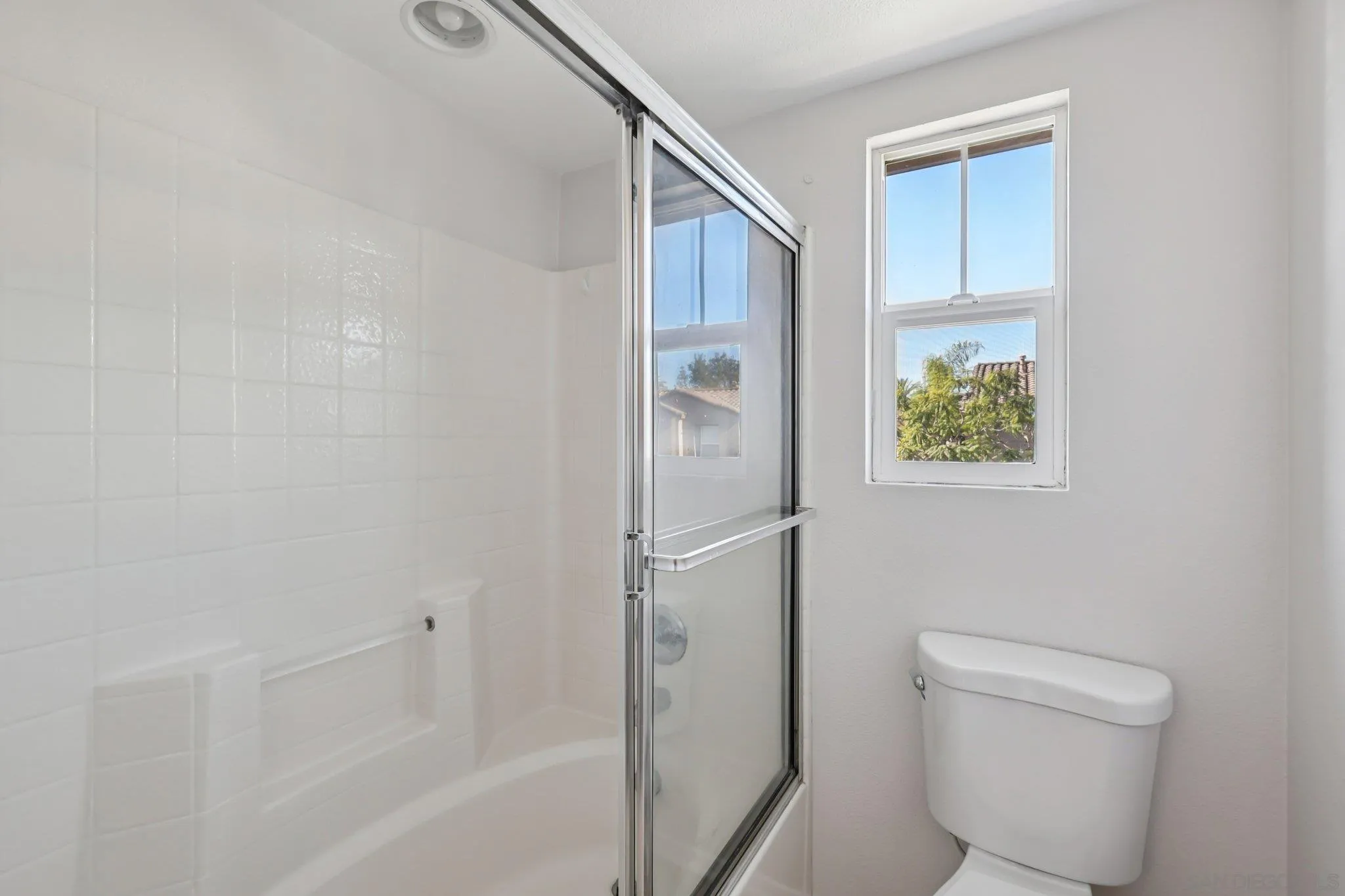 Photo #34: 260004111 Listing: Photo #34