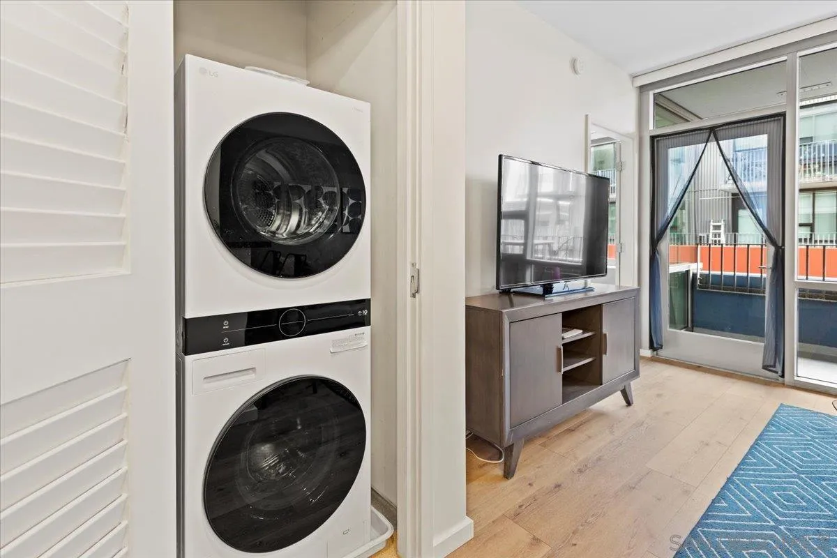 Photo #27: 260004116 Listing: Photo #27