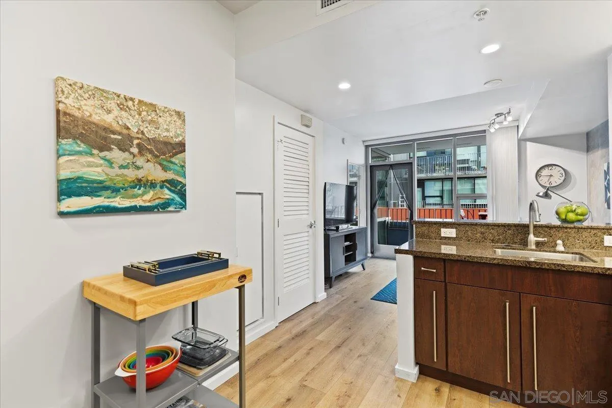 Photo #11: 260004116 Listing: Photo #11