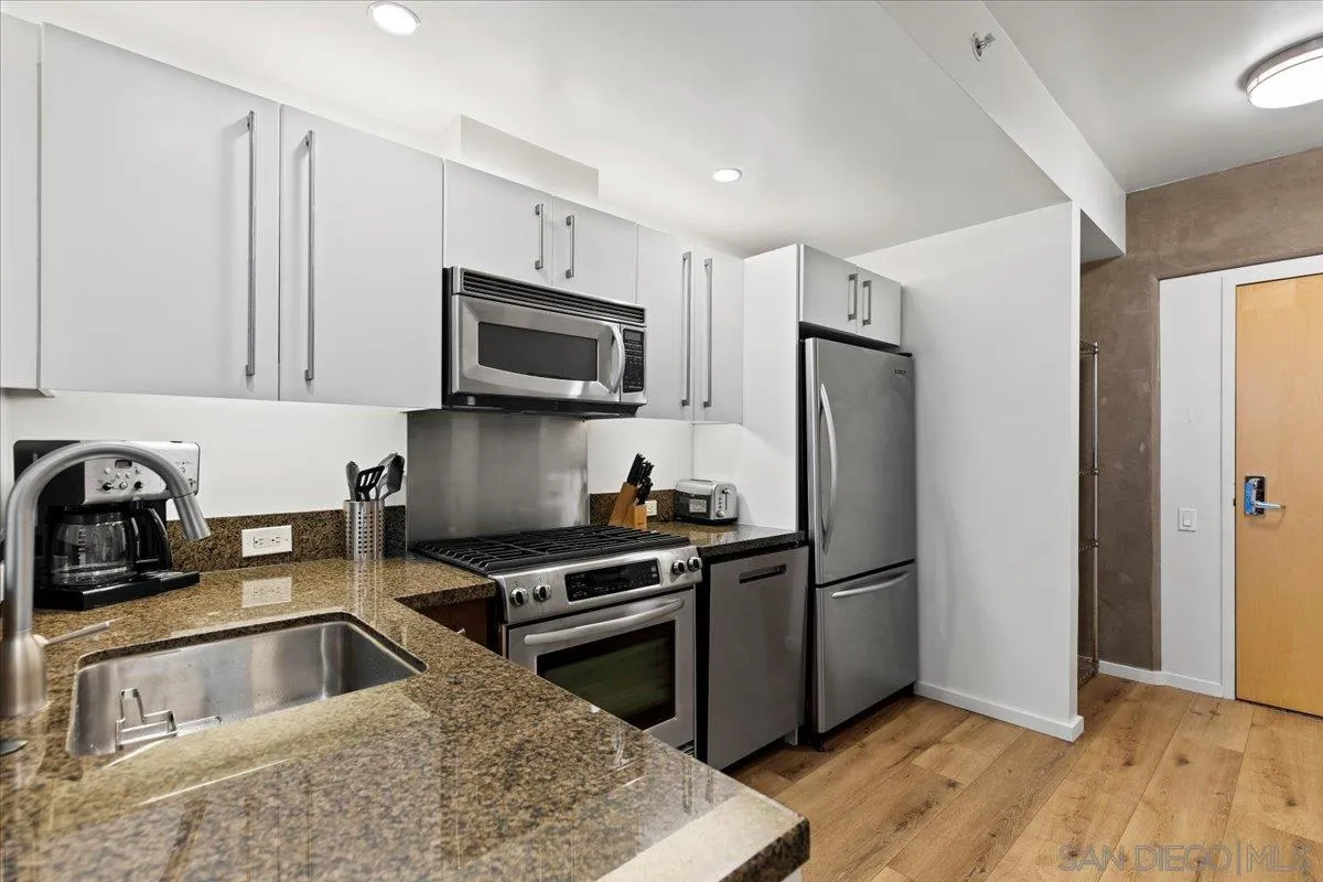 Photo #13: 260004116 Listing: Photo #13