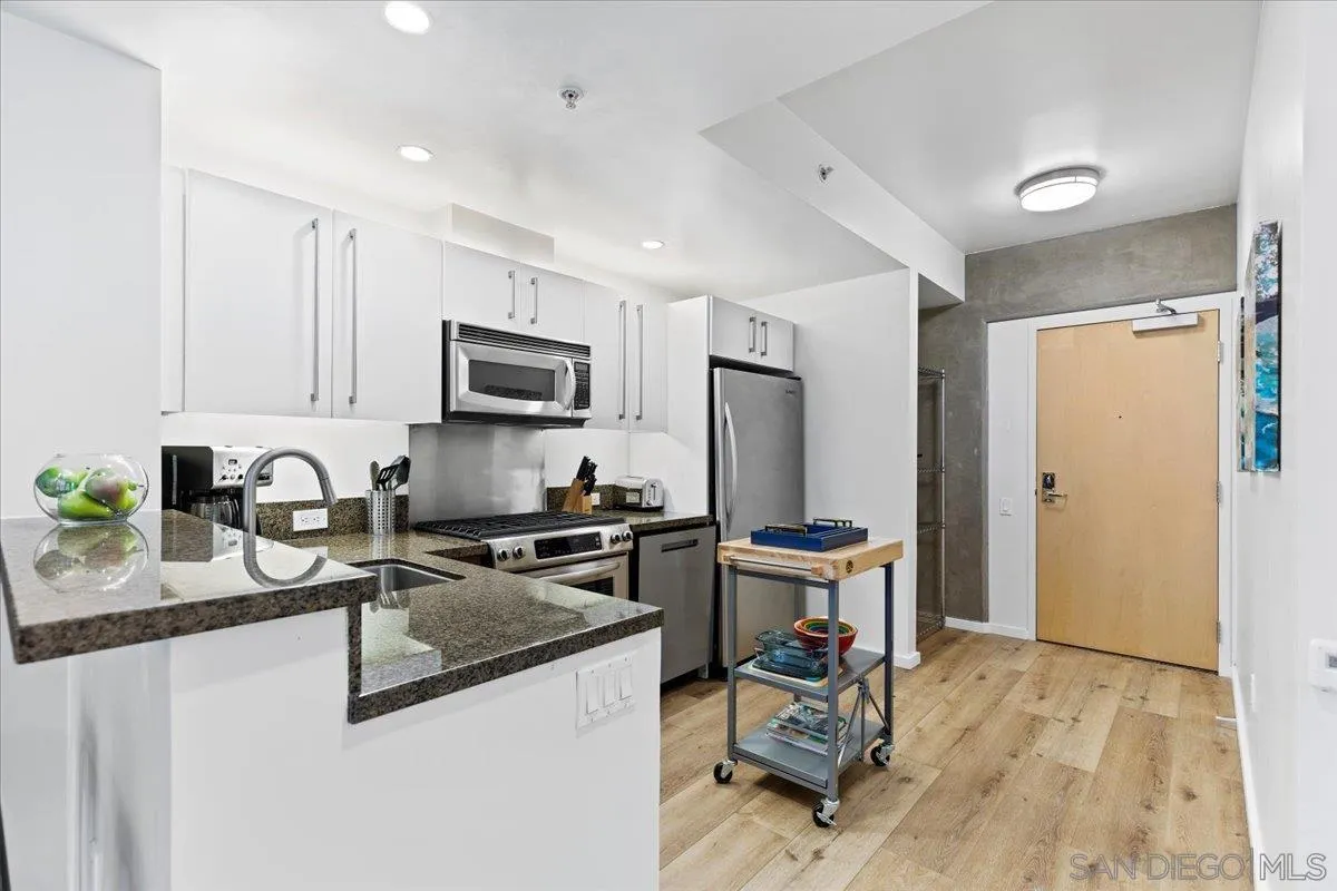 Photo #3: 260004116 Listing: Photo #3