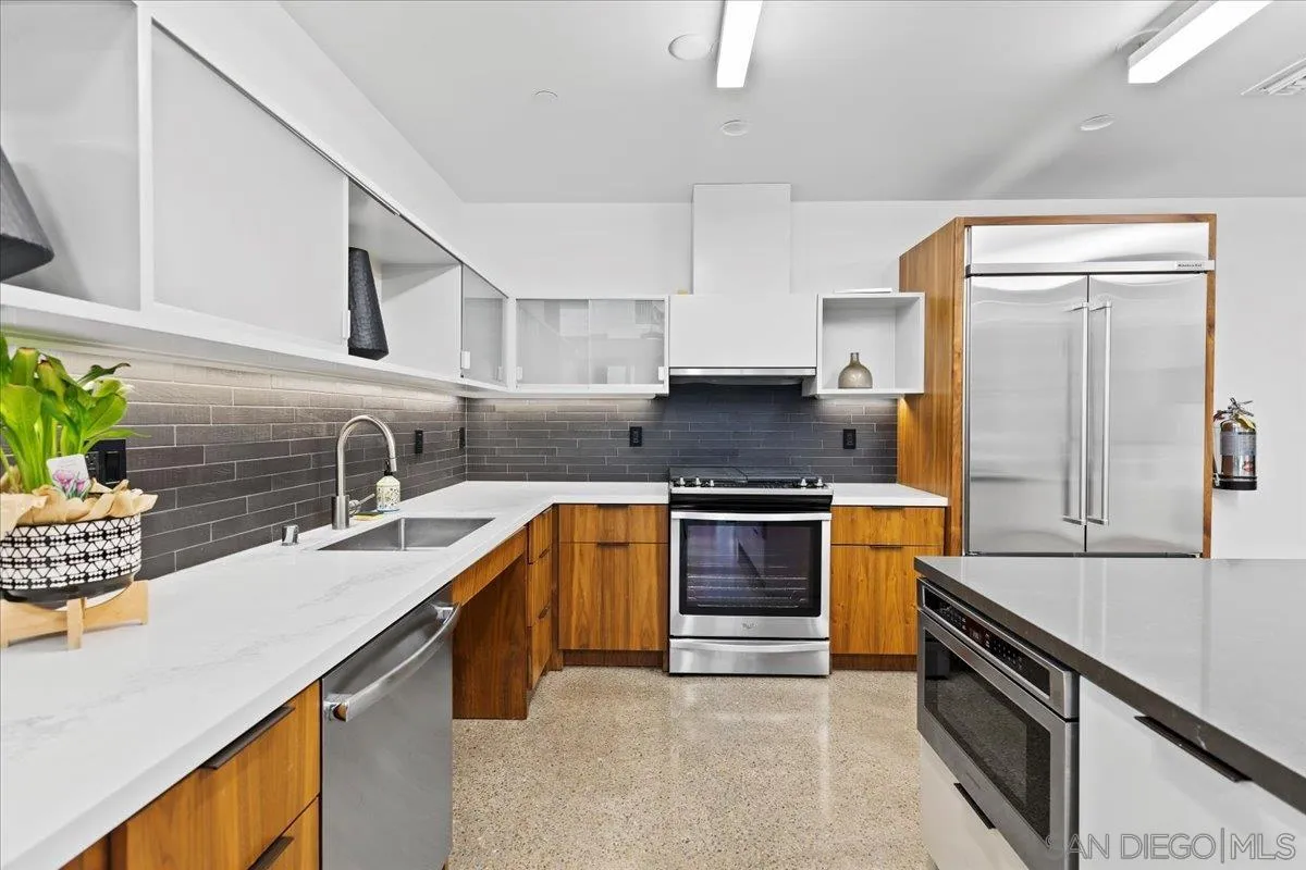 Photo #45: 260004116 Listing: Photo #45