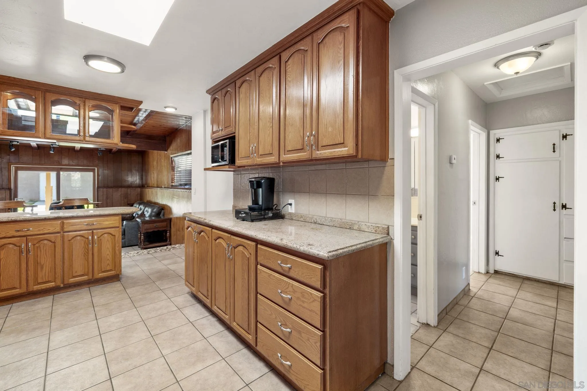 https://cdn.realtyfeed.com/cdn/127/260004117/5faa825515825ffd0d944f51b361314b.webp