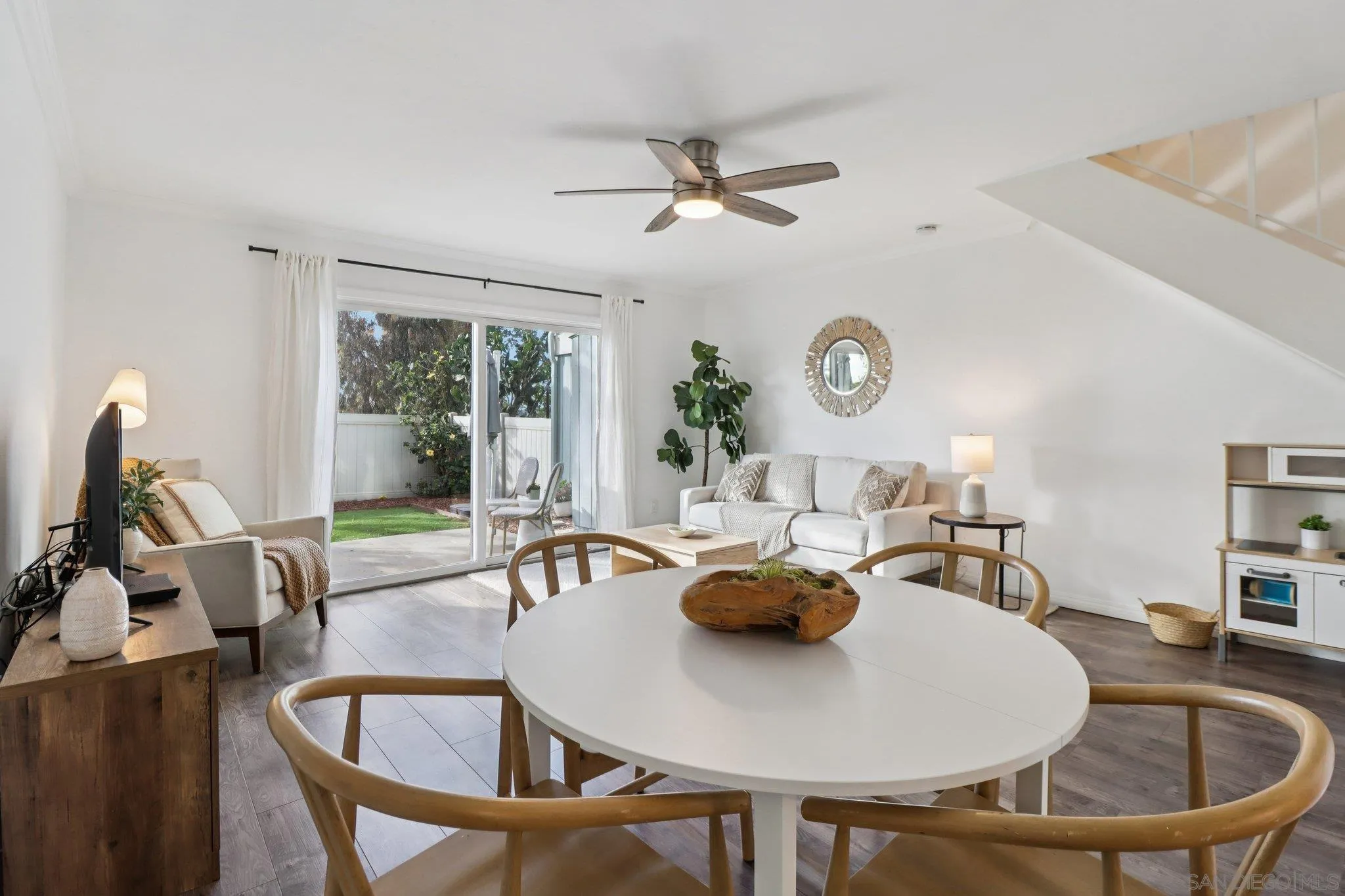 https://cdn.realtyfeed.com/cdn/127/260004118/a7ad7b339c6519e8164b31d679b208fe.webp