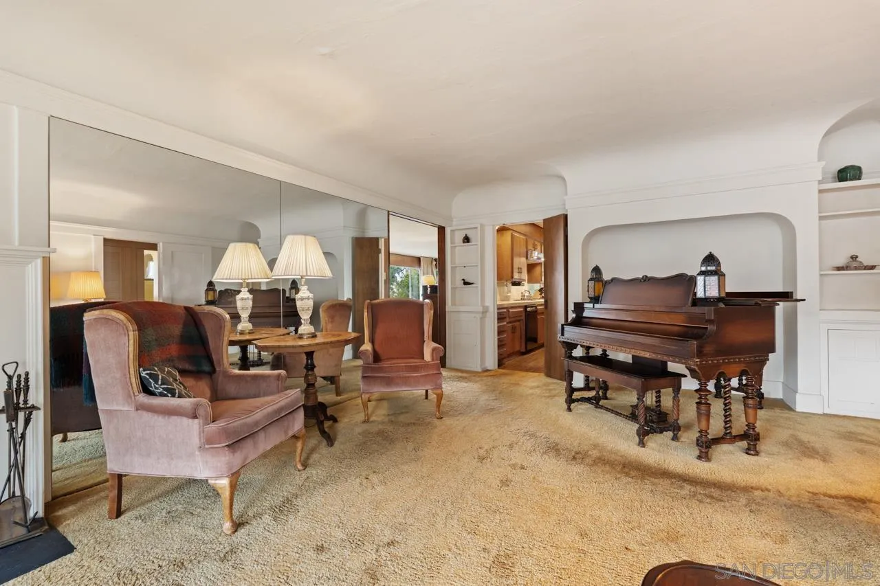 https://cdn.realtyfeed.com/cdn/127/260004121/c068739b02484a80895159771e084c82.webp