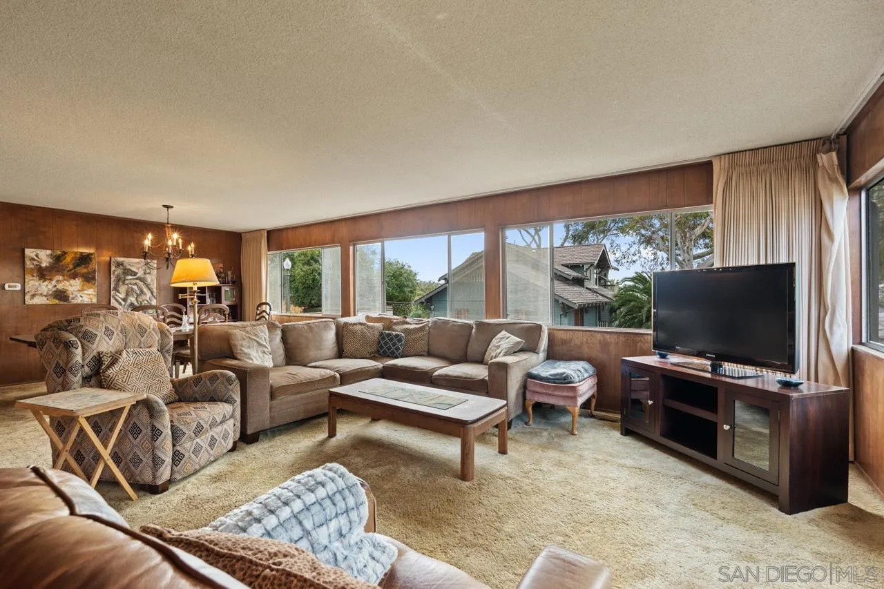 https://cdn.realtyfeed.com/cdn/127/260004121/fef551c21796291f426a059539005be8.webp