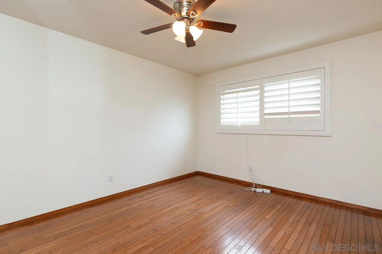 https://cdn.realtyfeed.com/cdn/127/260004127/00ae6d5265229d6f08434a3e6272bb12.webp