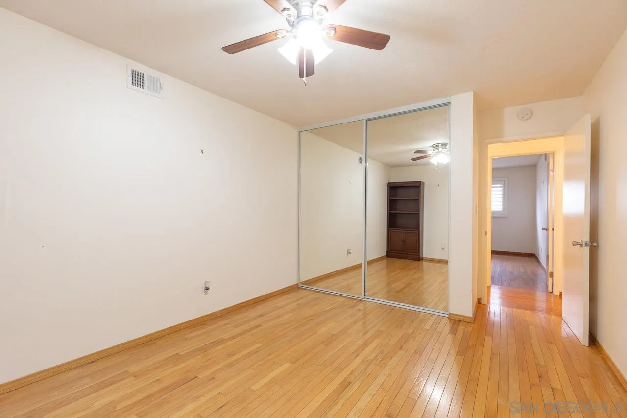 https://cdn.realtyfeed.com/cdn/127/260004127/8807973ffcf1c6ab06c0a03c20594091.webp