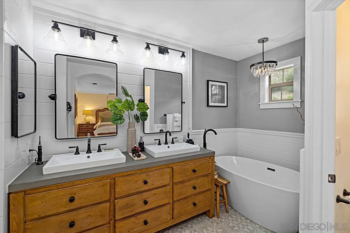 Photo #7: 260004133 Listing: Photo #7