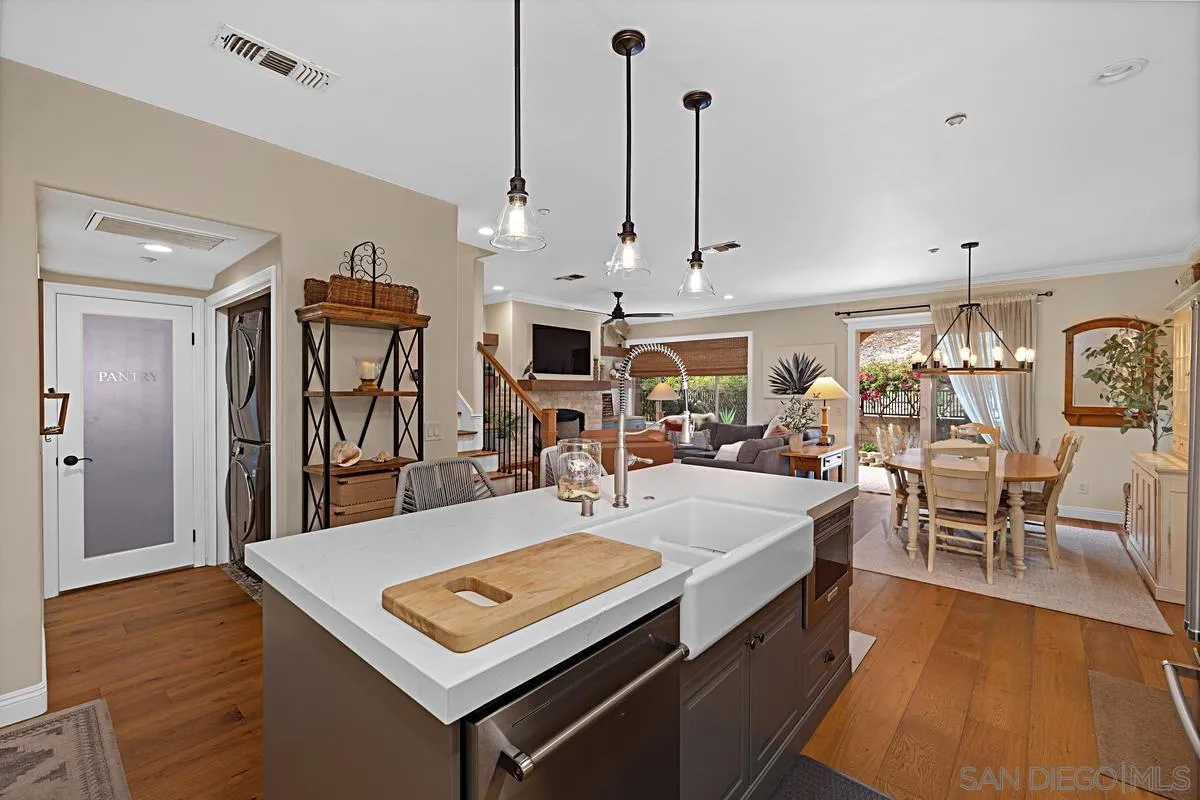 Photo #23: 260004133 Listing: Photo #23